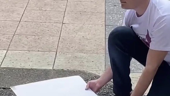 Drew’s Blank Sign Fine in Australia photo