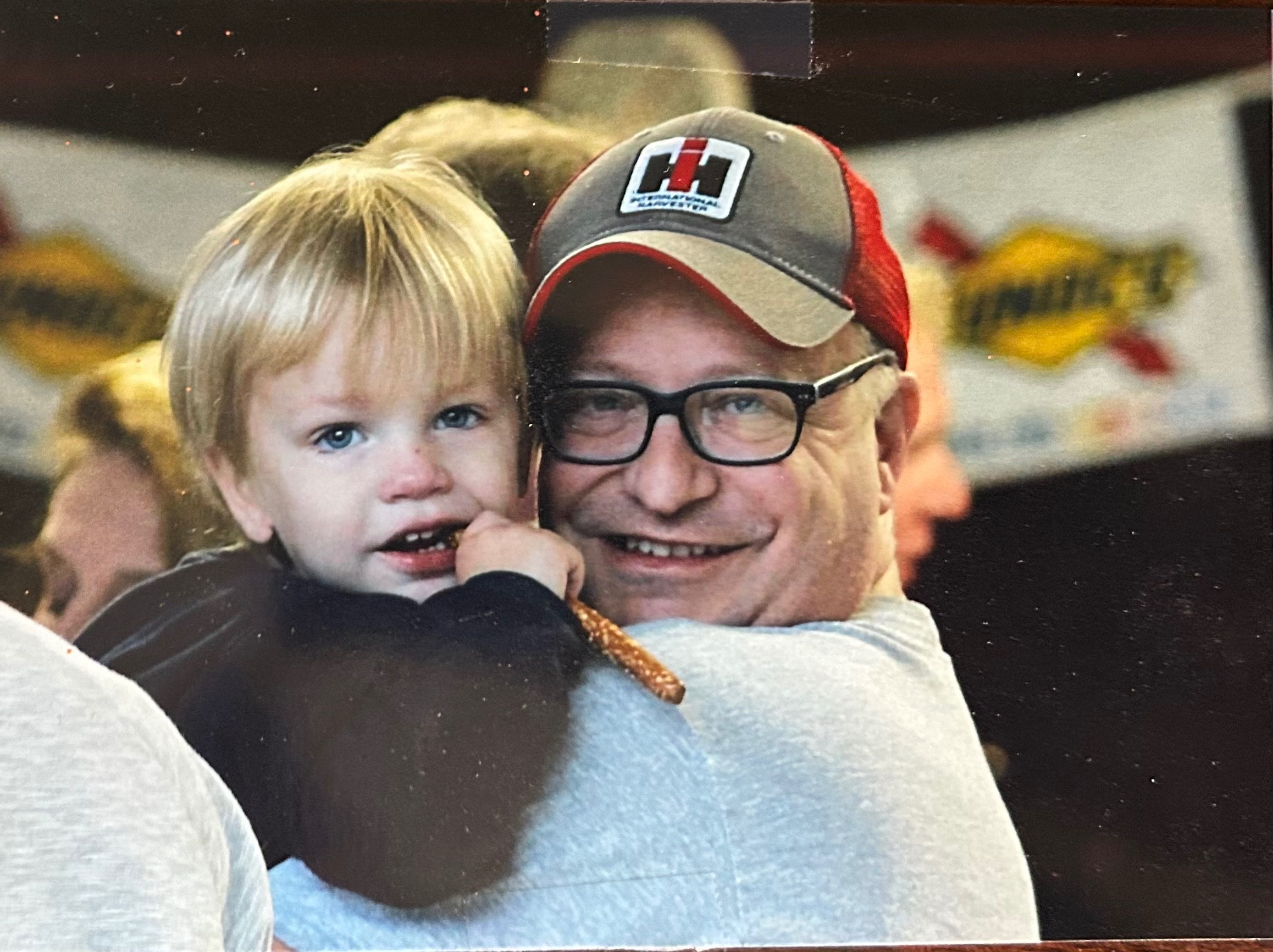 Support for Jen, Helena, Zola, and Drew campaign photo, 4 of 8