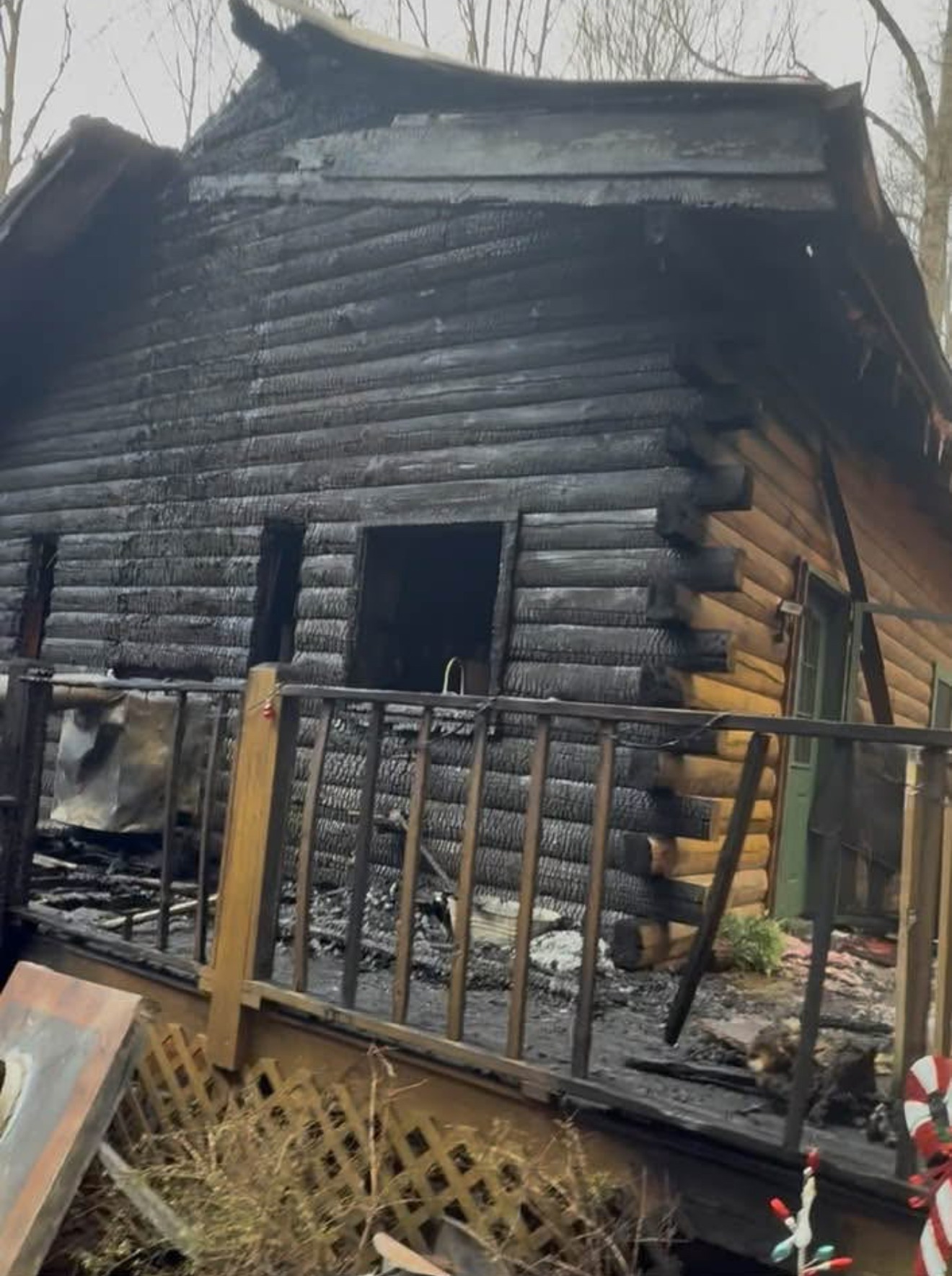 Help Roxanne & Twyla Recover After House Fire campaign photo, 4 of 5