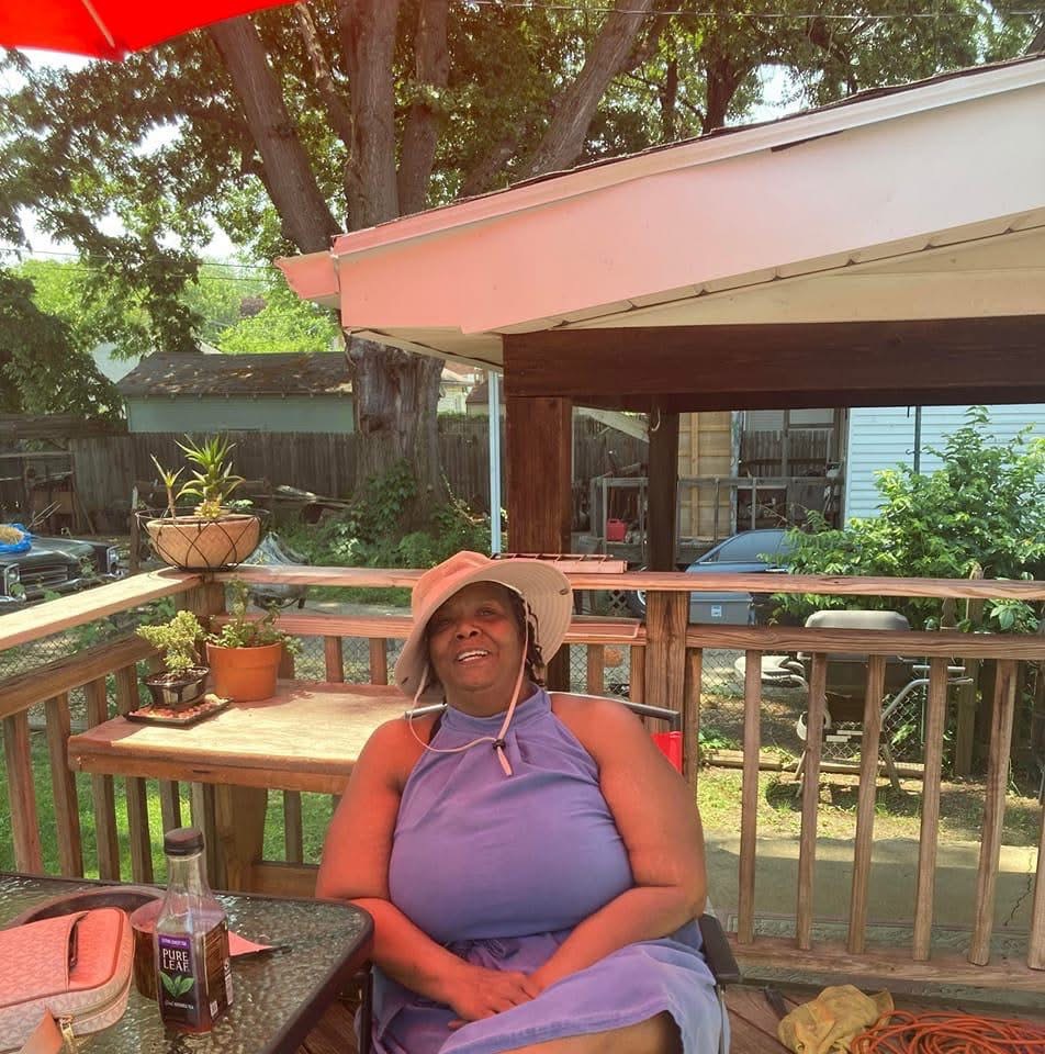 Help Honor My Mom’s Memory & Cover Funeral Costs campaign photo, 6 of 8