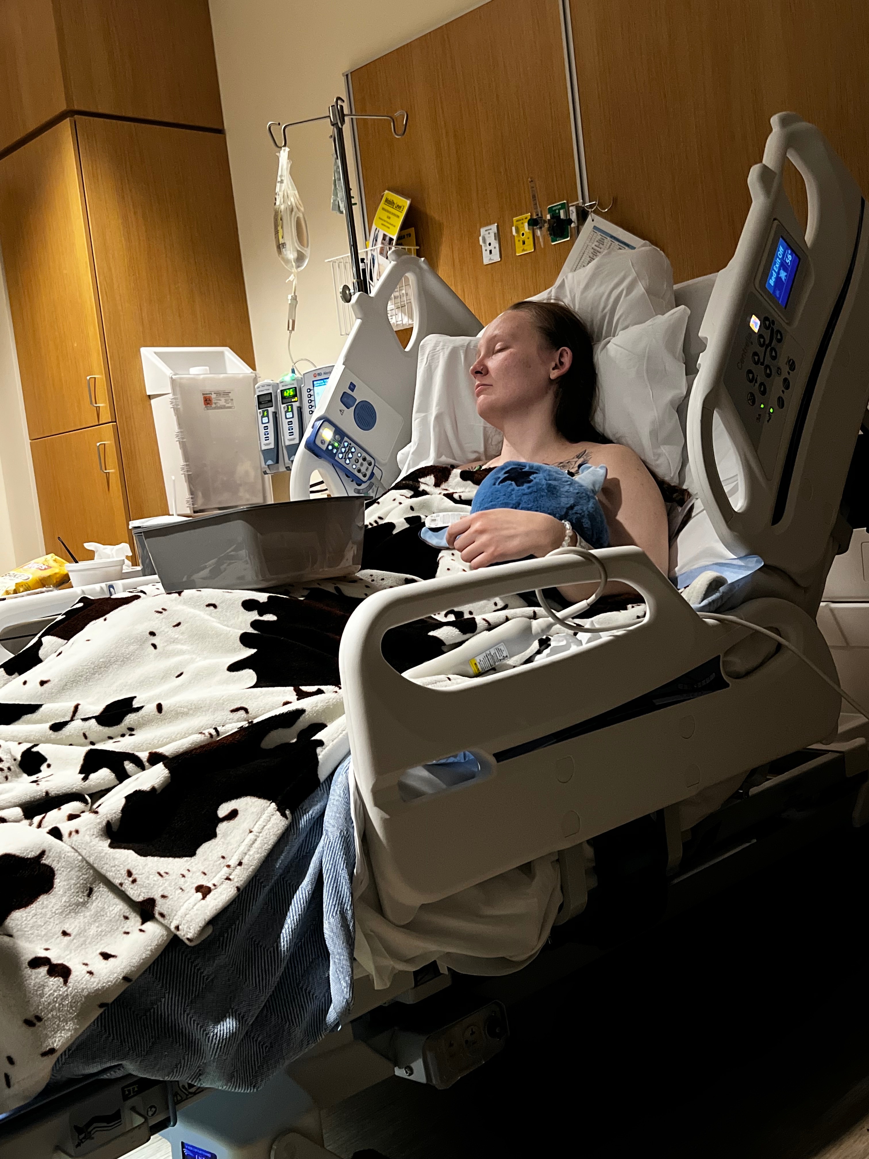 Support Kylie in her Recovery campaign photo, 2 of 8
