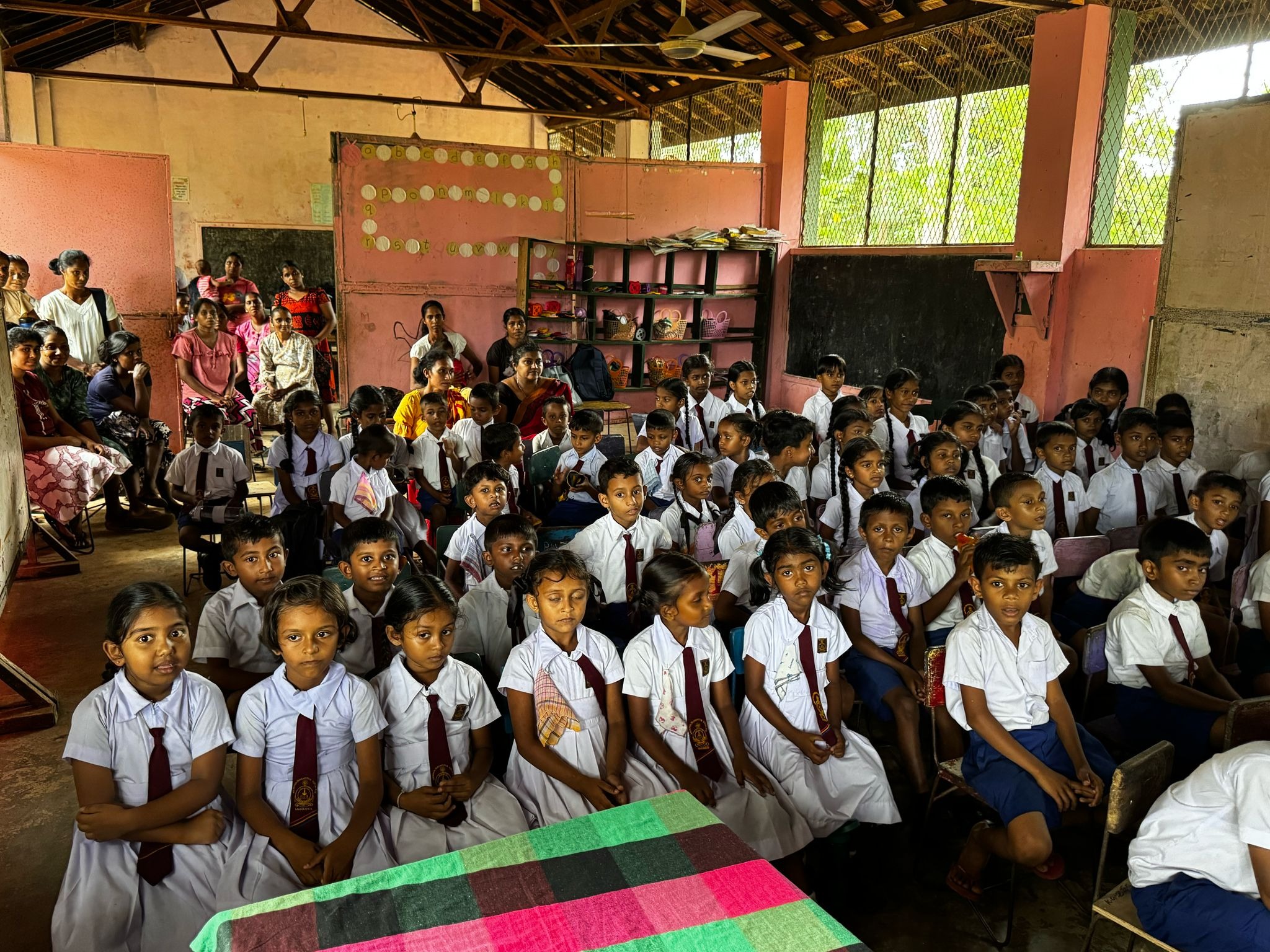 File:Sbeek School.JPG - Wikimedia Commons, image size:2048x1536