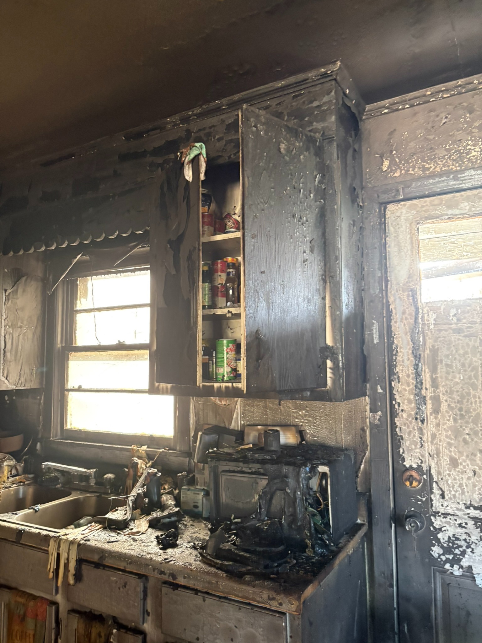 Help Apple and her Sons after devastating fire campaign photo, 6 of 7