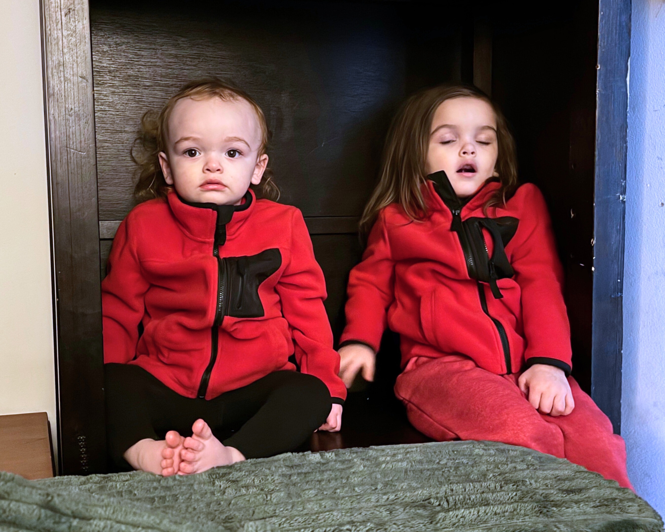Keep Our 6 Kids Housed Before Jan 8 Eviction campaign photo, 2 of 8