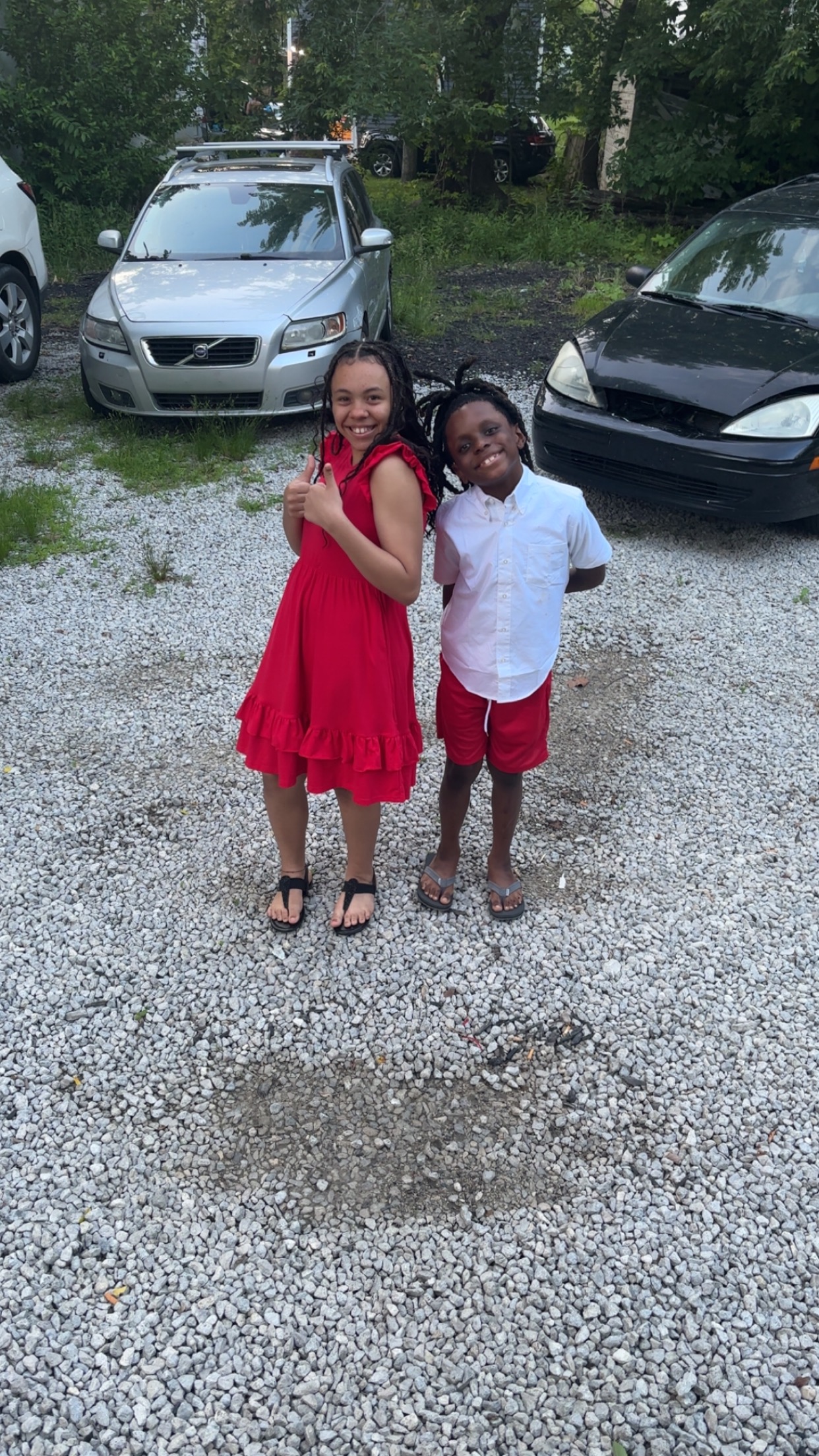 Help Mj and her kids get back on their feet for January campaign photo, 2 of 4