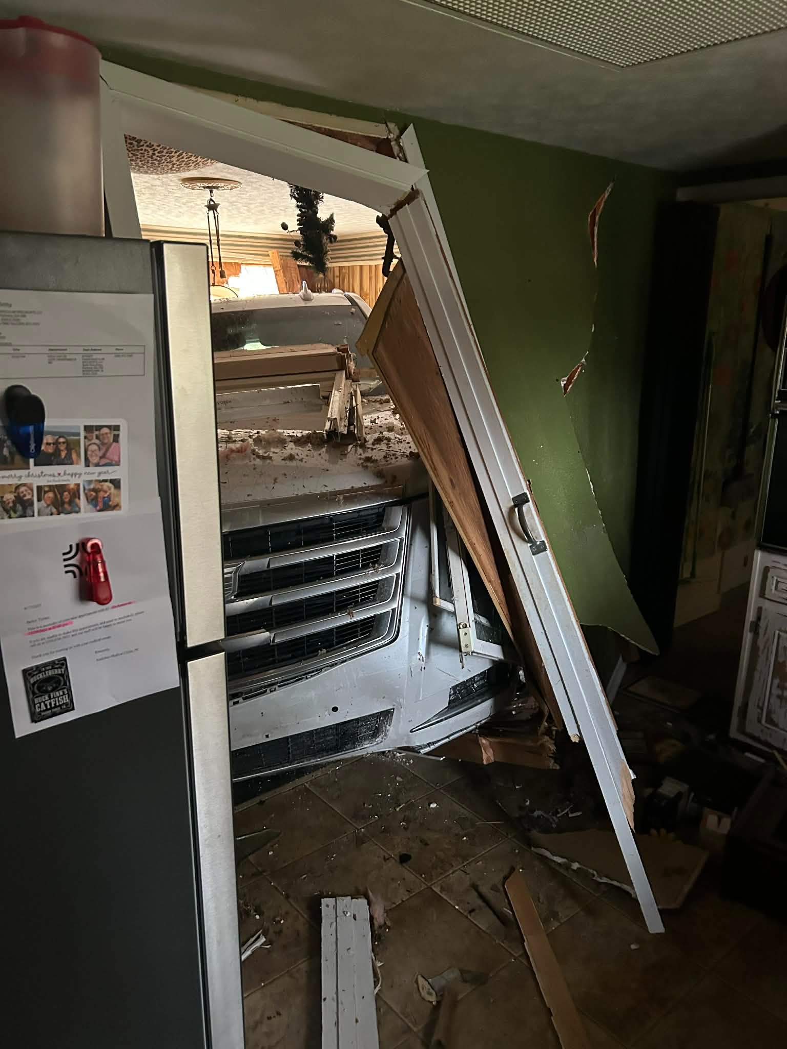 Helping Scott’s In-Laws in Their Time of Crisis~ Car vs Home campaign photo, 2 of 8