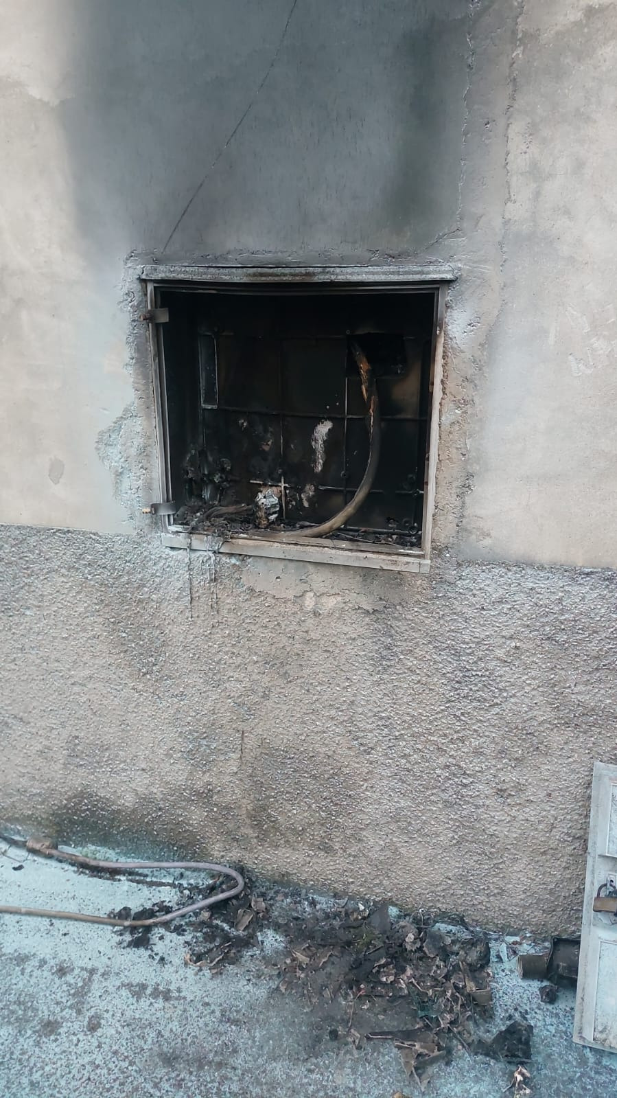 Aiutaci a ripartire dopo l'incendio campaign photo, 4 of 6