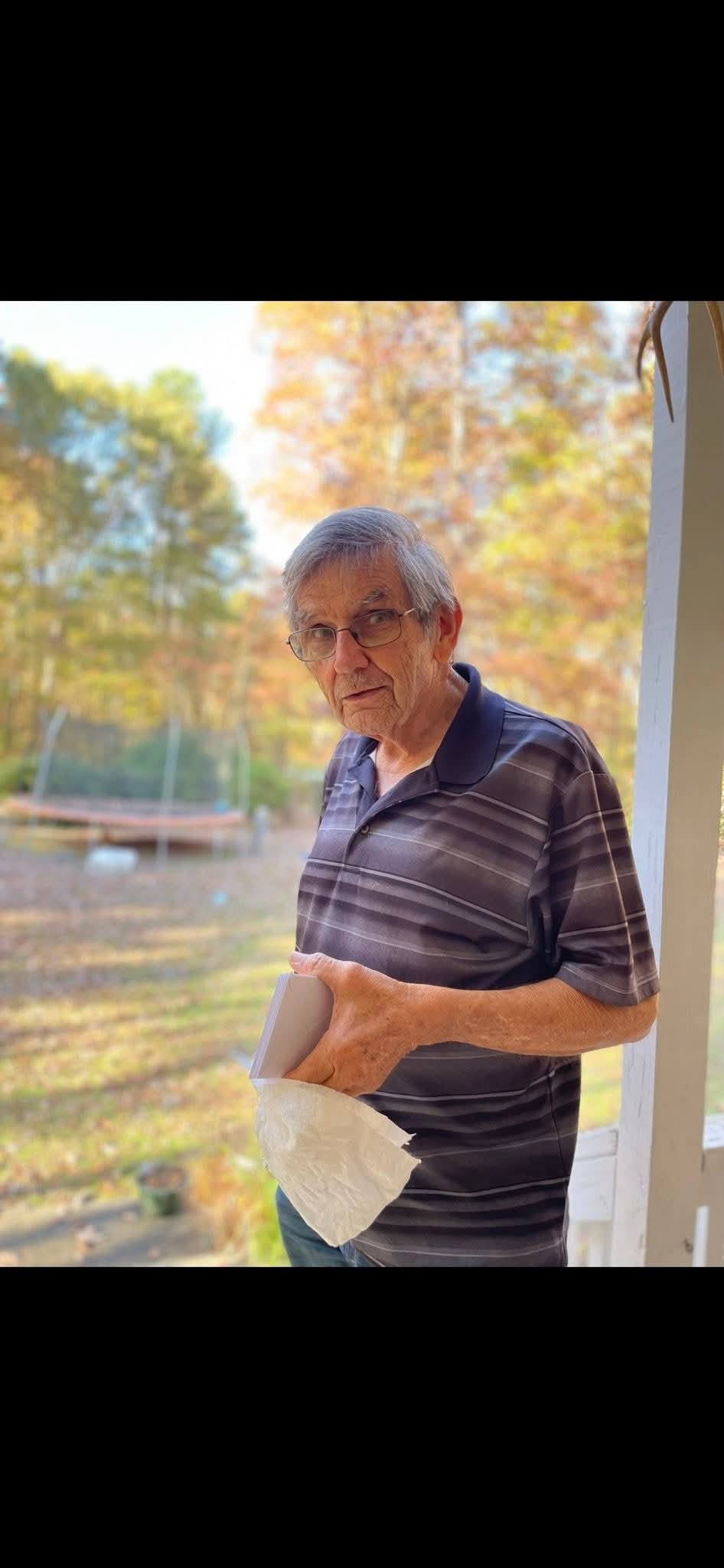Caleb Knox's cremation expenses for his daddy, Roger Knox campaign photo, 2 of 5