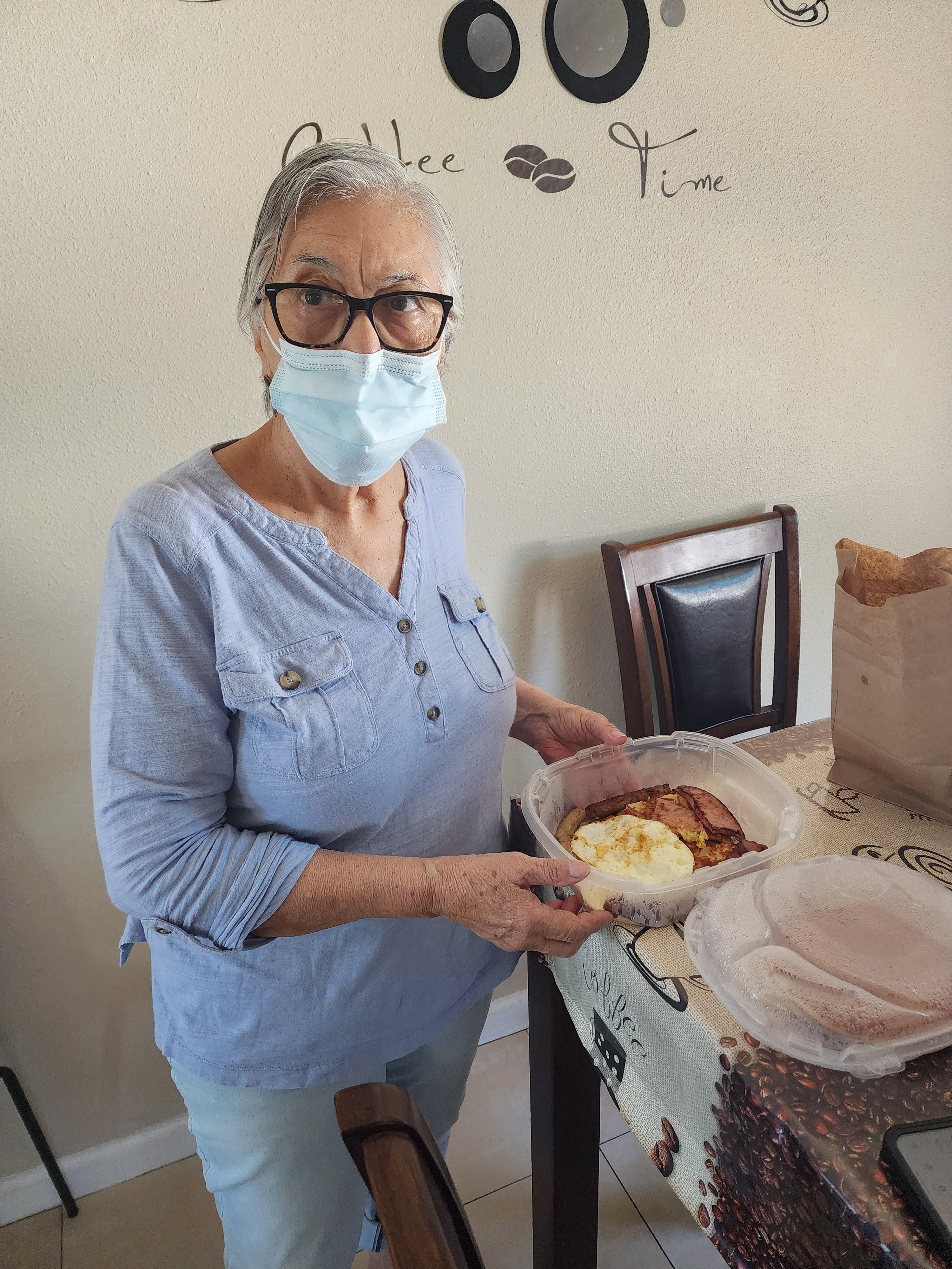 El corazon de nuestra familia alicia jimenez campaign photo, 6 of 8
