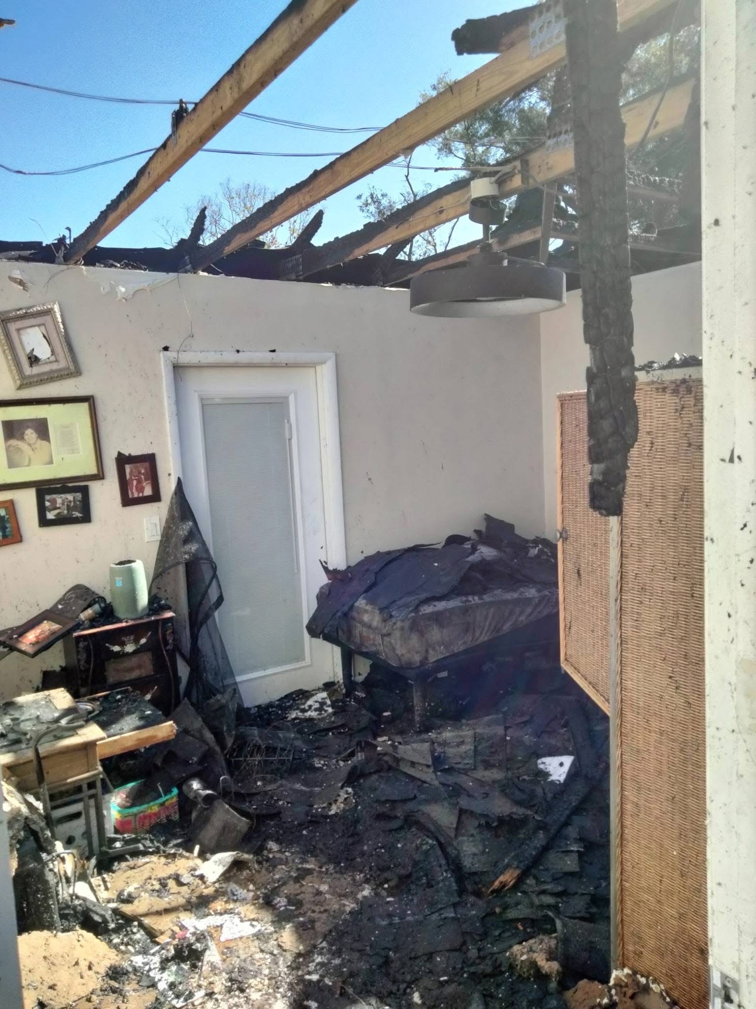 Plz help my Niece & her teens: Devastating Fire LOST ALL campaign photo, 7 of 8
