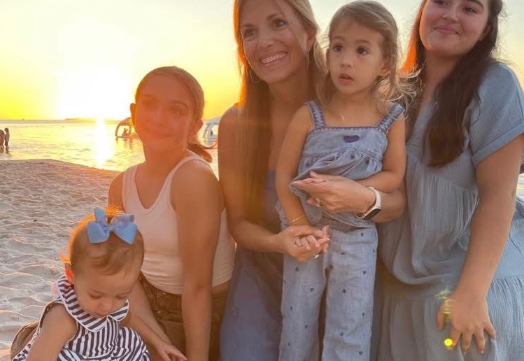 Help Gaby and Nicoles Mom Focus on Healing campaign photo, 7 of 8