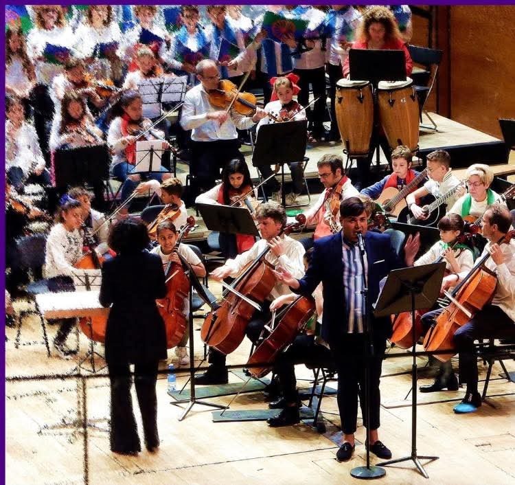 Dona per combattere il razzismo attraverso la musica campaign photo, 2 of 7