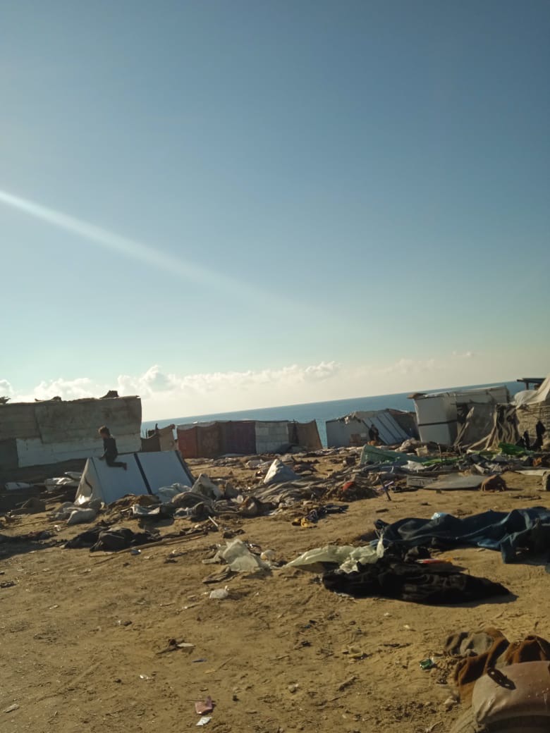 Fundraiser by Nidhal Yousaf : Help a Displaced family in Gaza survive
