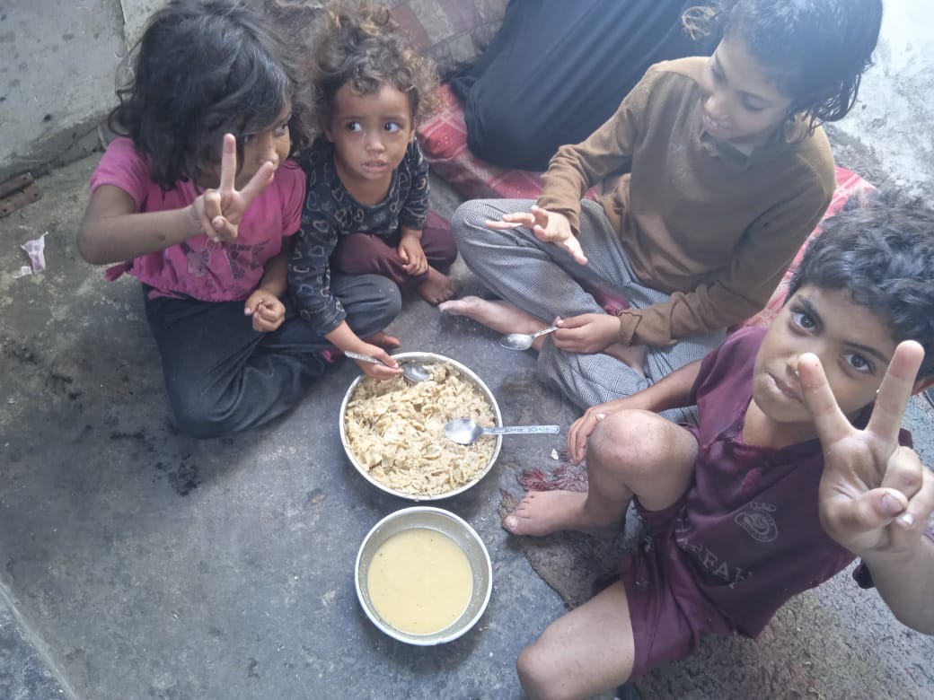Fundraiser by Nidhal Yousaf : Help a Displaced family in Gaza survive