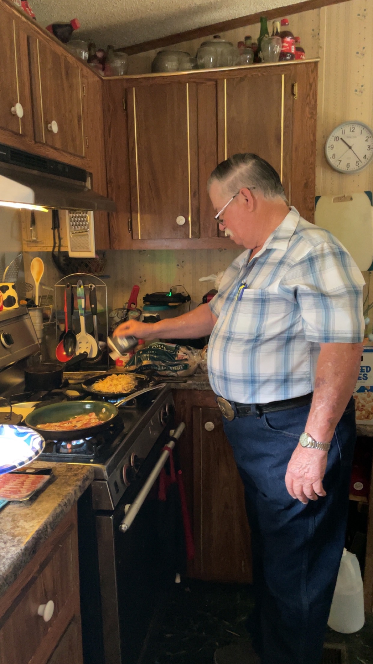 Help Grandpa’s Family Rebuild After Fire campaign photo, 5 of 8