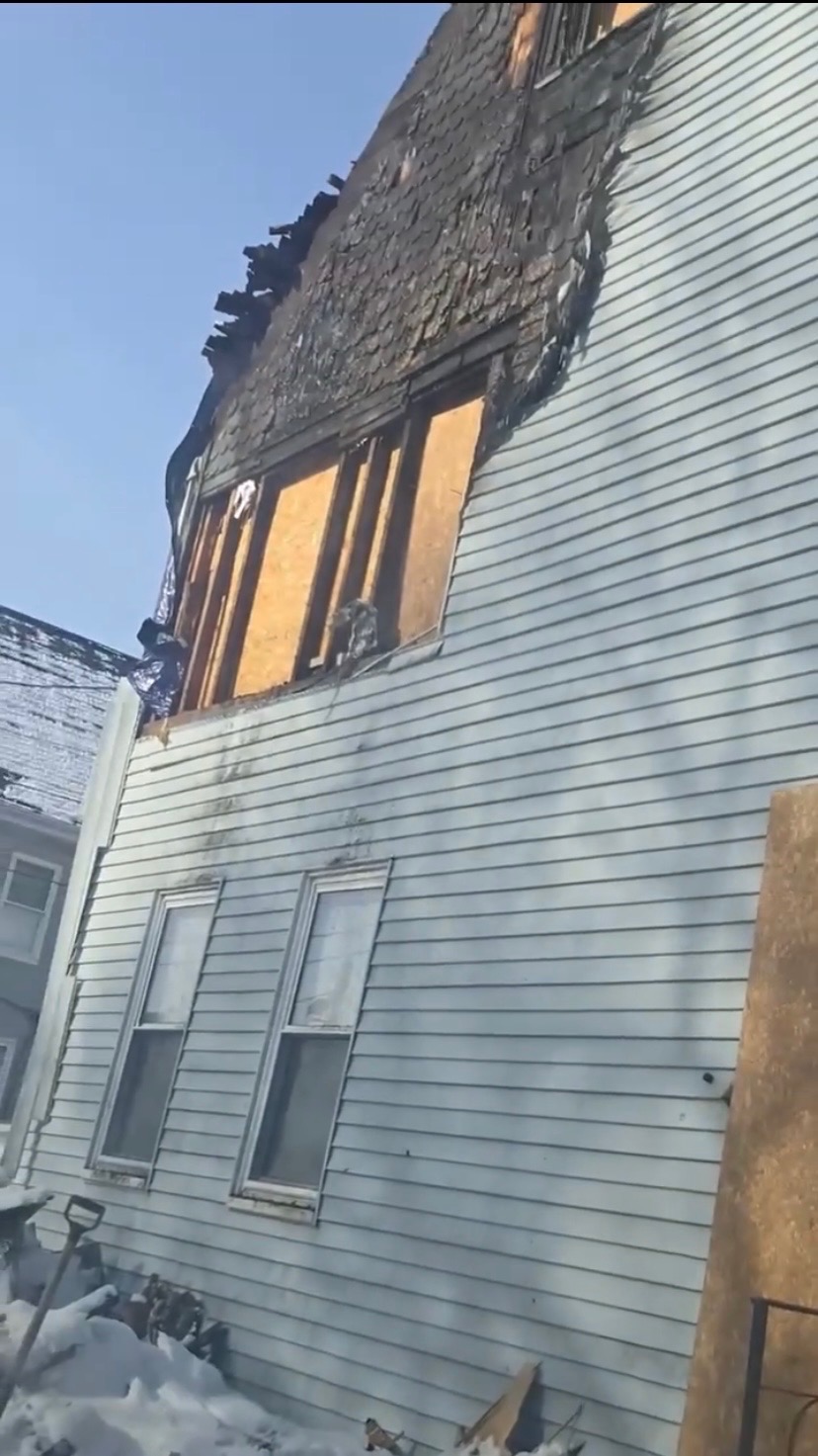 Help Arendas Myers (Rizza) Rebuild After Devastating Fire campaign photo, 4 of 7