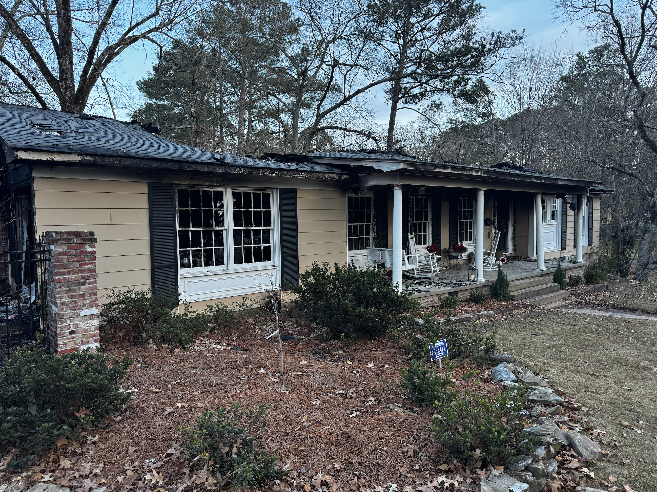 Help Pamela Machado Godbold’s Family Rebuild campaign photo, 4 of 7