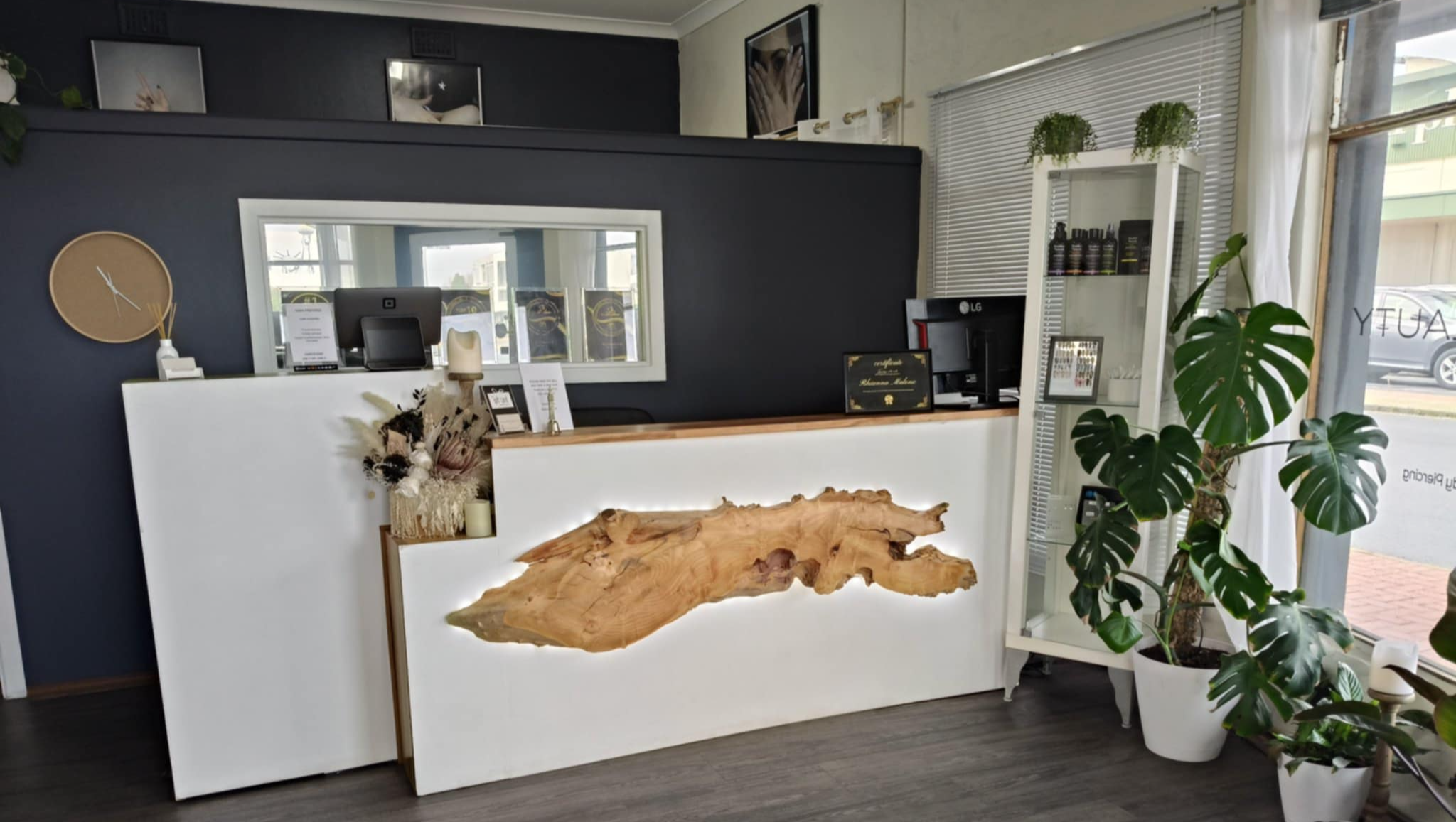 Bring back Allure Beauty &co