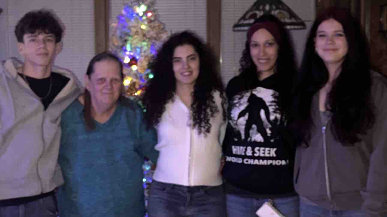 Help Janessa & Kids Recover After Seizures photo