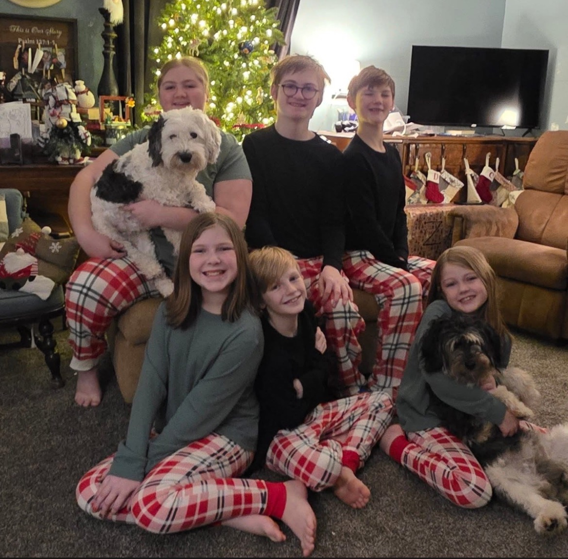 Help Zach and Elizabeth Through This Tough Time campaign photo, 4 of 5