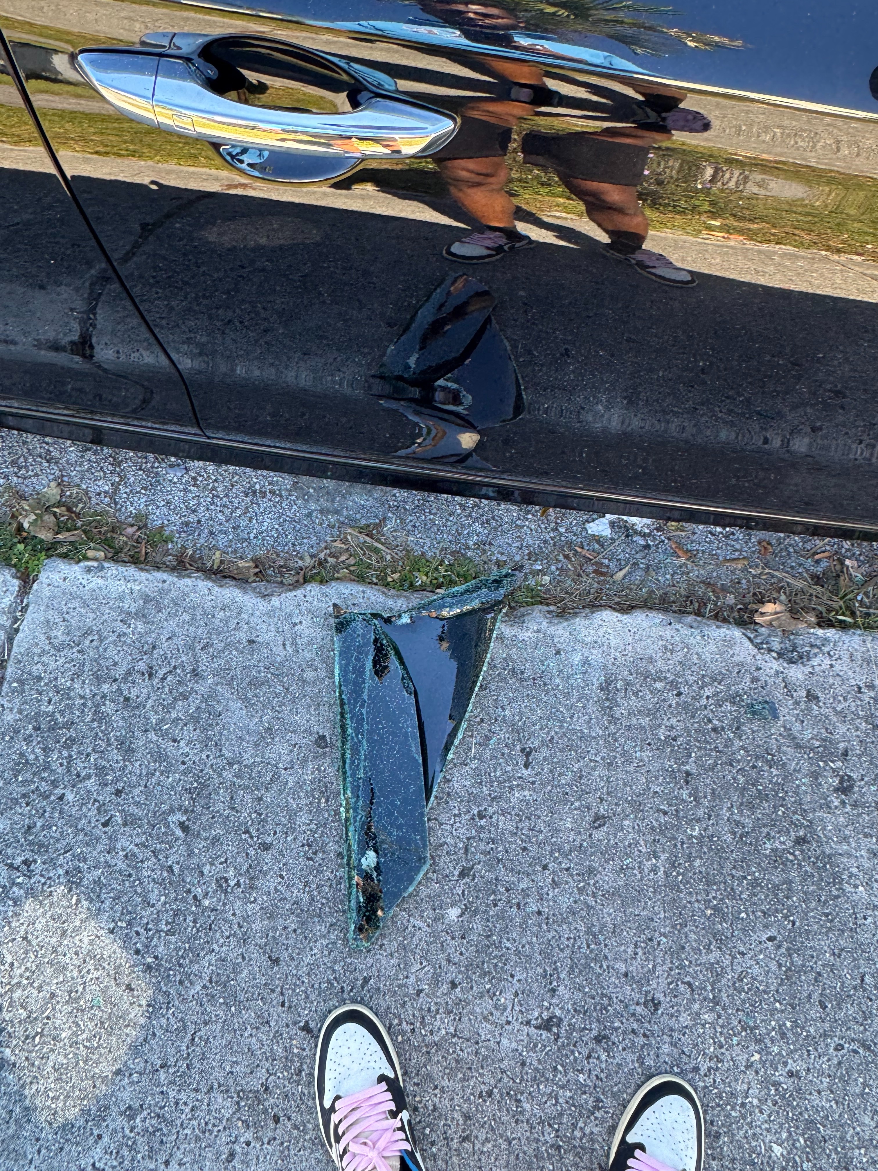 Help Kalil Replace Stolen DJ Gear campaign photo, 4 of 6