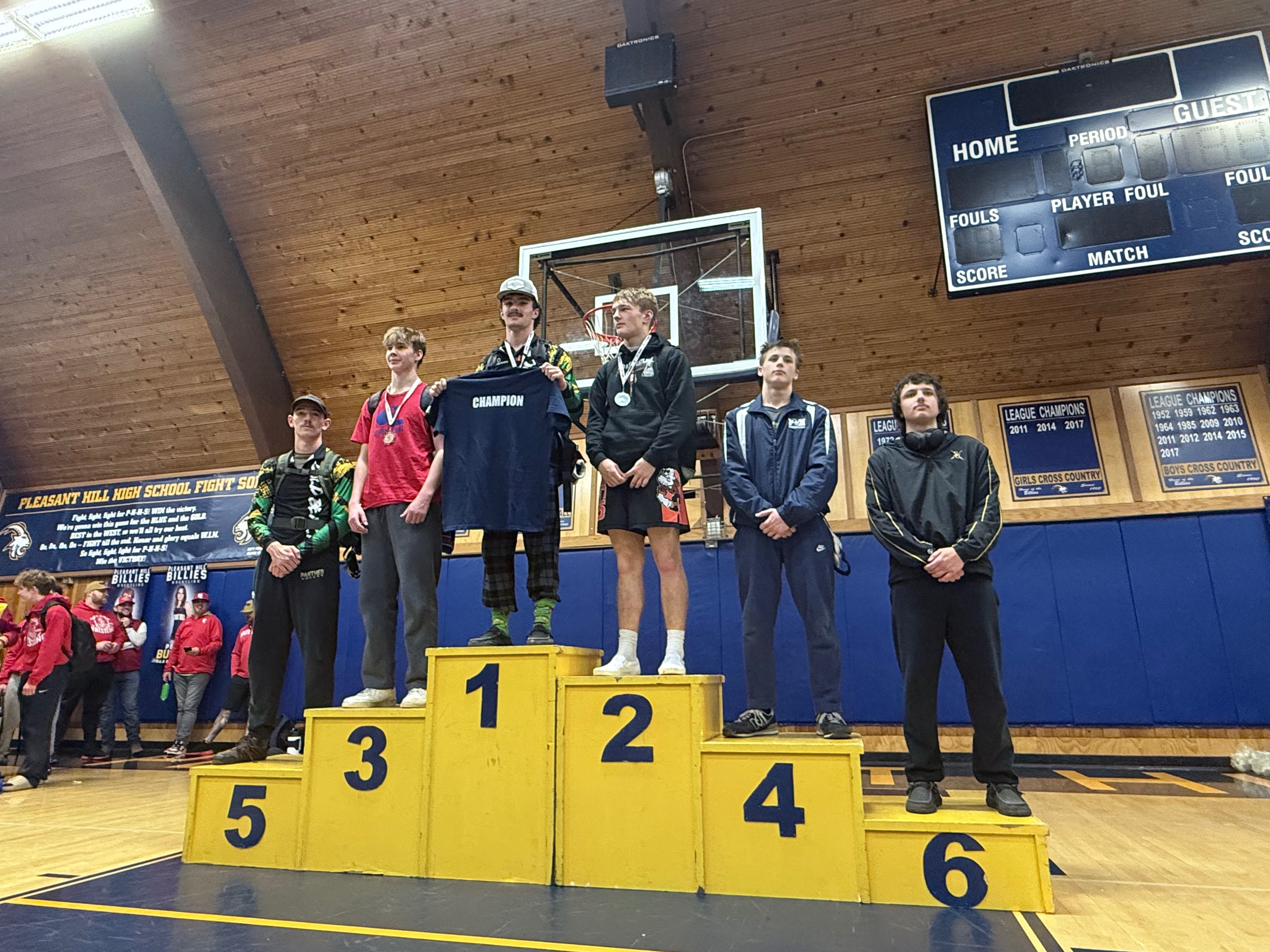 Cheer Nolan to All-American at Reno campaign photo, 4 of 8