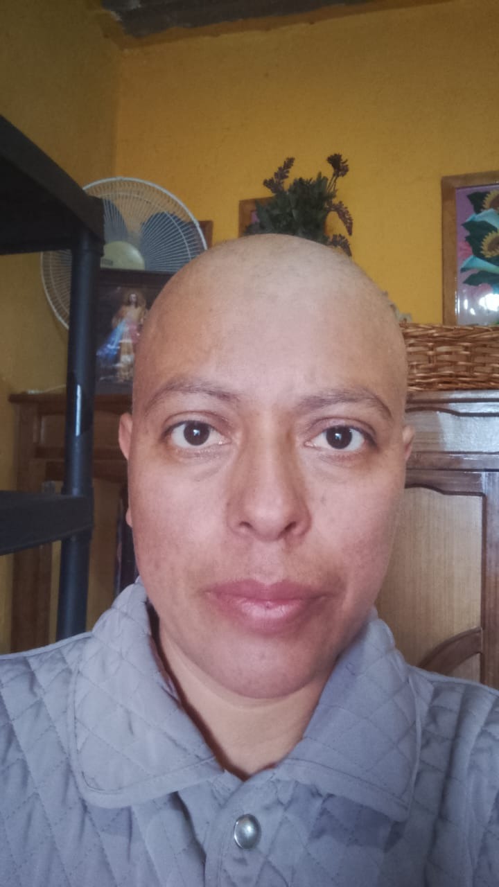 cáncer de mamá campaign photo, 5 of 6