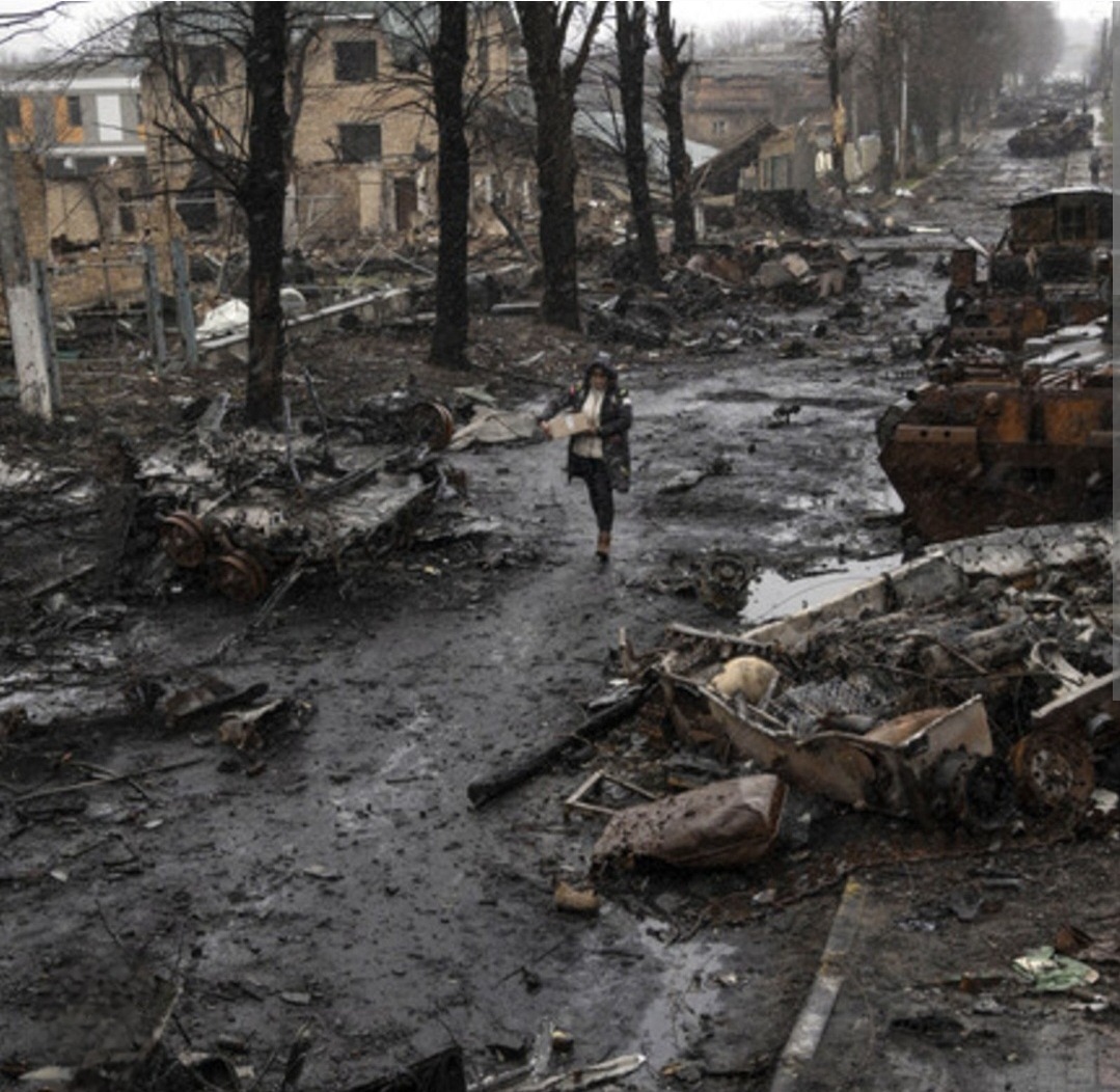 Huddersfield to Ukraine Humanitarian Aid campaign photo, 4 of 8