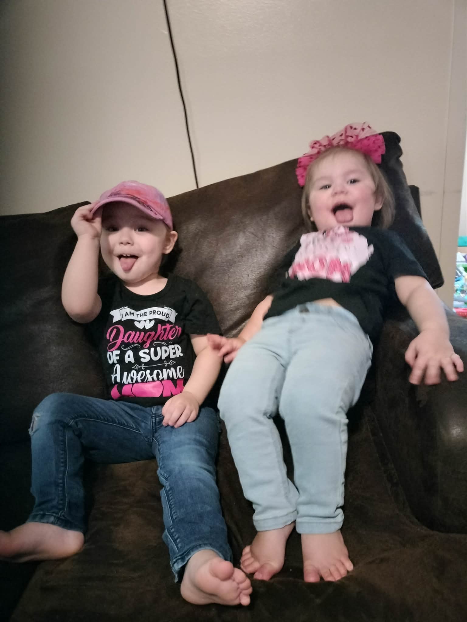 Help Ashley Keep Her Job & Family Stable campaign photo, 4 of 8