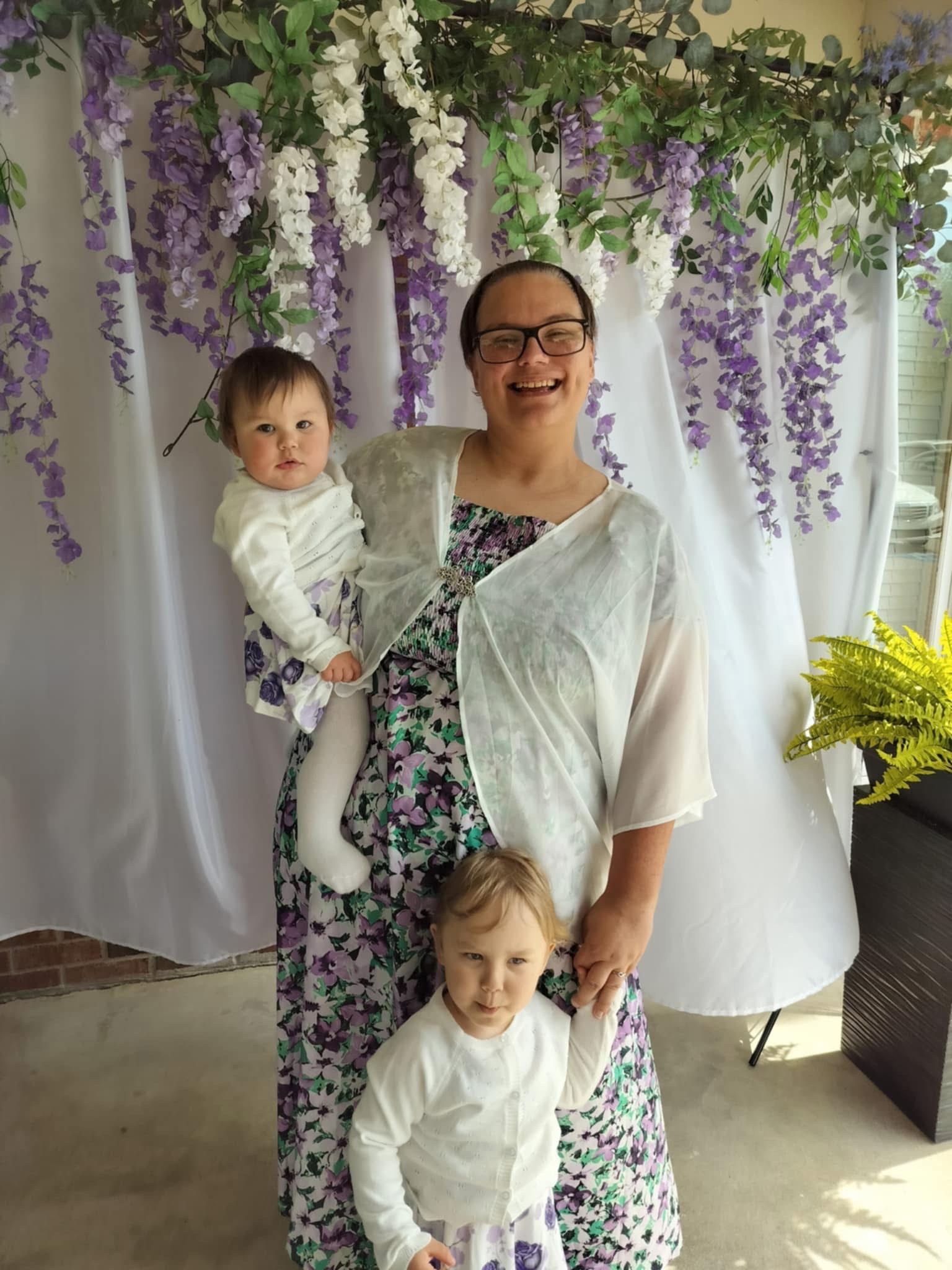 Help Ashley Keep Her Job & Family Stable campaign photo, 7 of 8