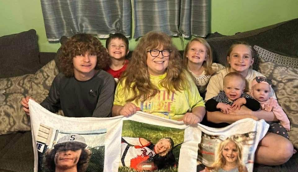 Support for Pam’s Family After Her Sudden Passing campaign photo, 4 of 5
