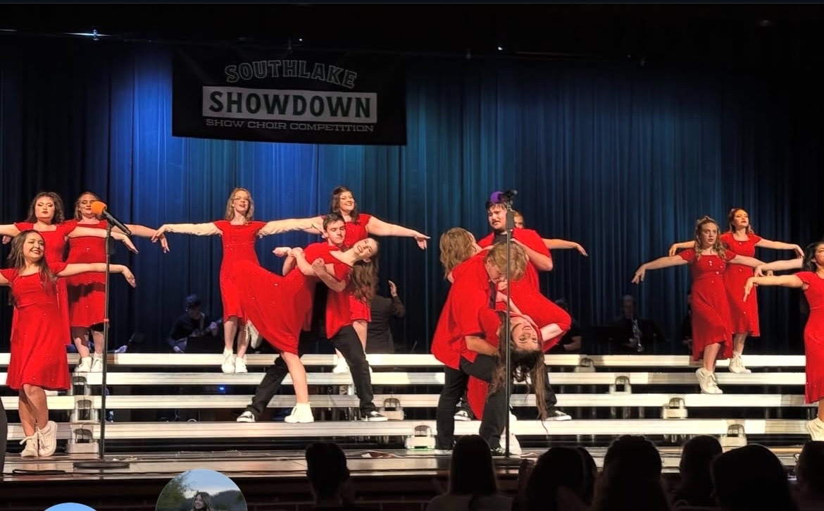 Help Lucy Join Her Senior Show Choir Trip campaign photo, 4 of 6