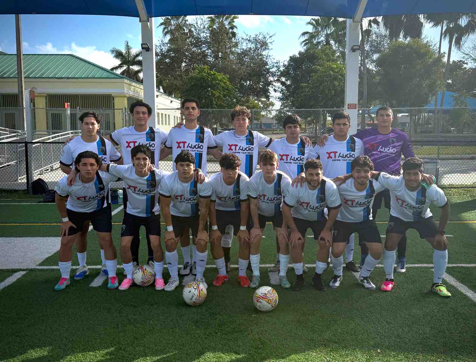 Apoya sueños y oportunidades ayudando a BLACKHAWK FC campaign photo, 6 of 8