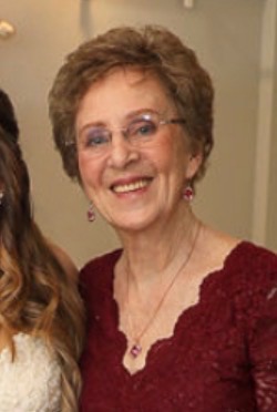 Honoring Elaine Lamothe with Arts Scholarships campaign photo, 7 of 8
