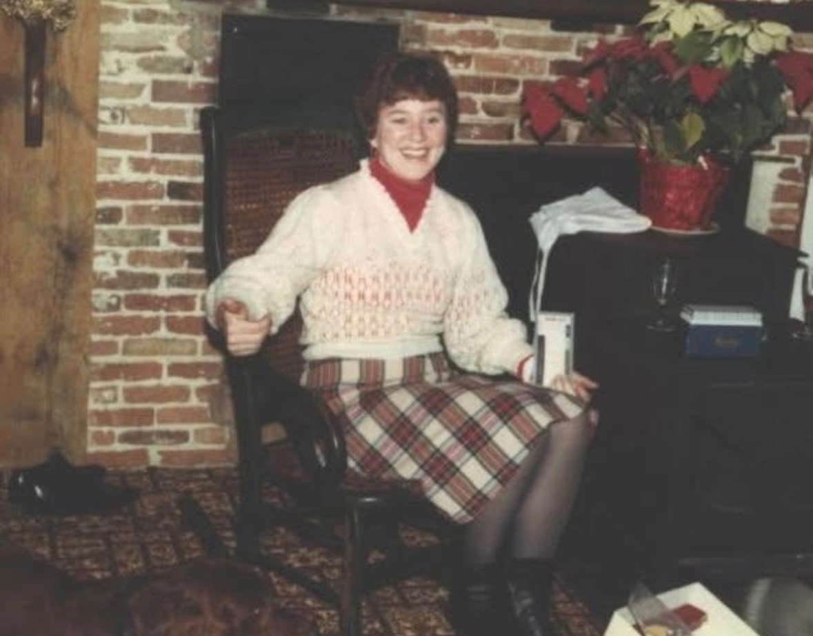 Honoring Elaine Lamothe with Arts Scholarships campaign photo, 4 of 8