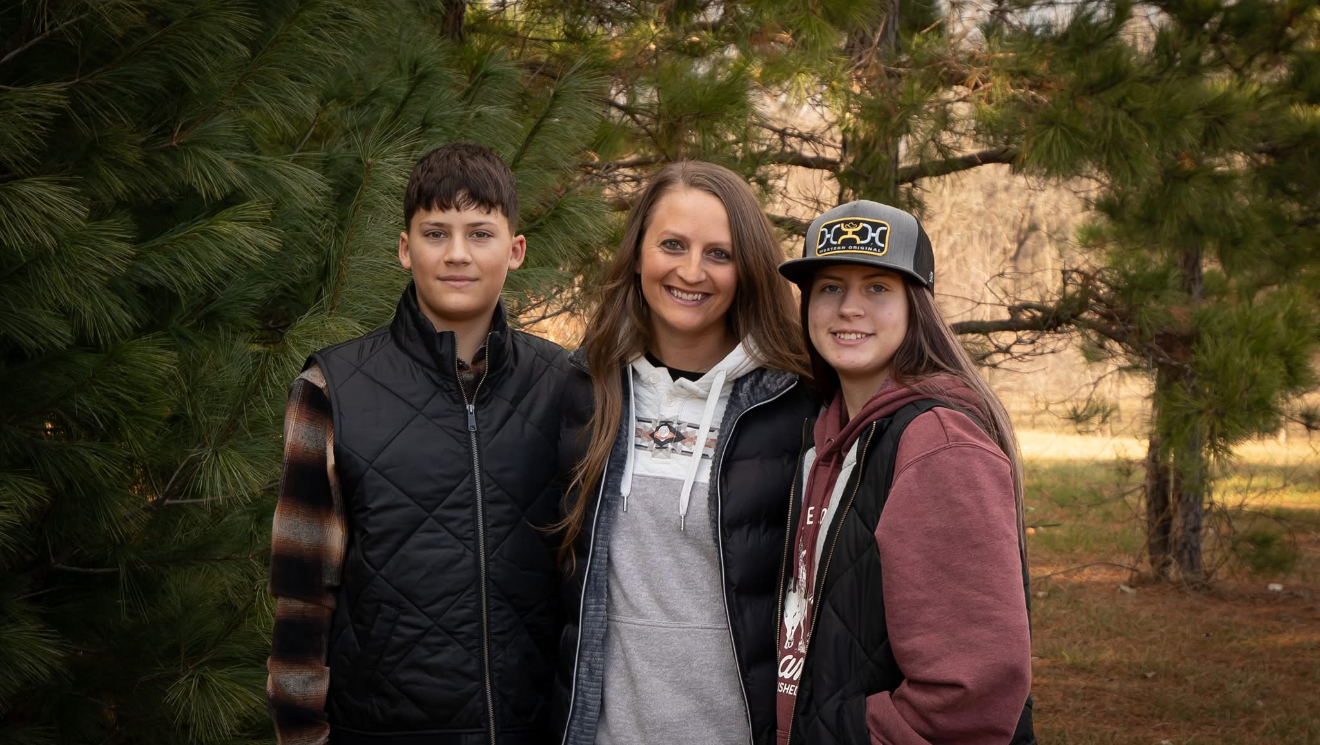 Support for a Family After Devastating House Fire photo