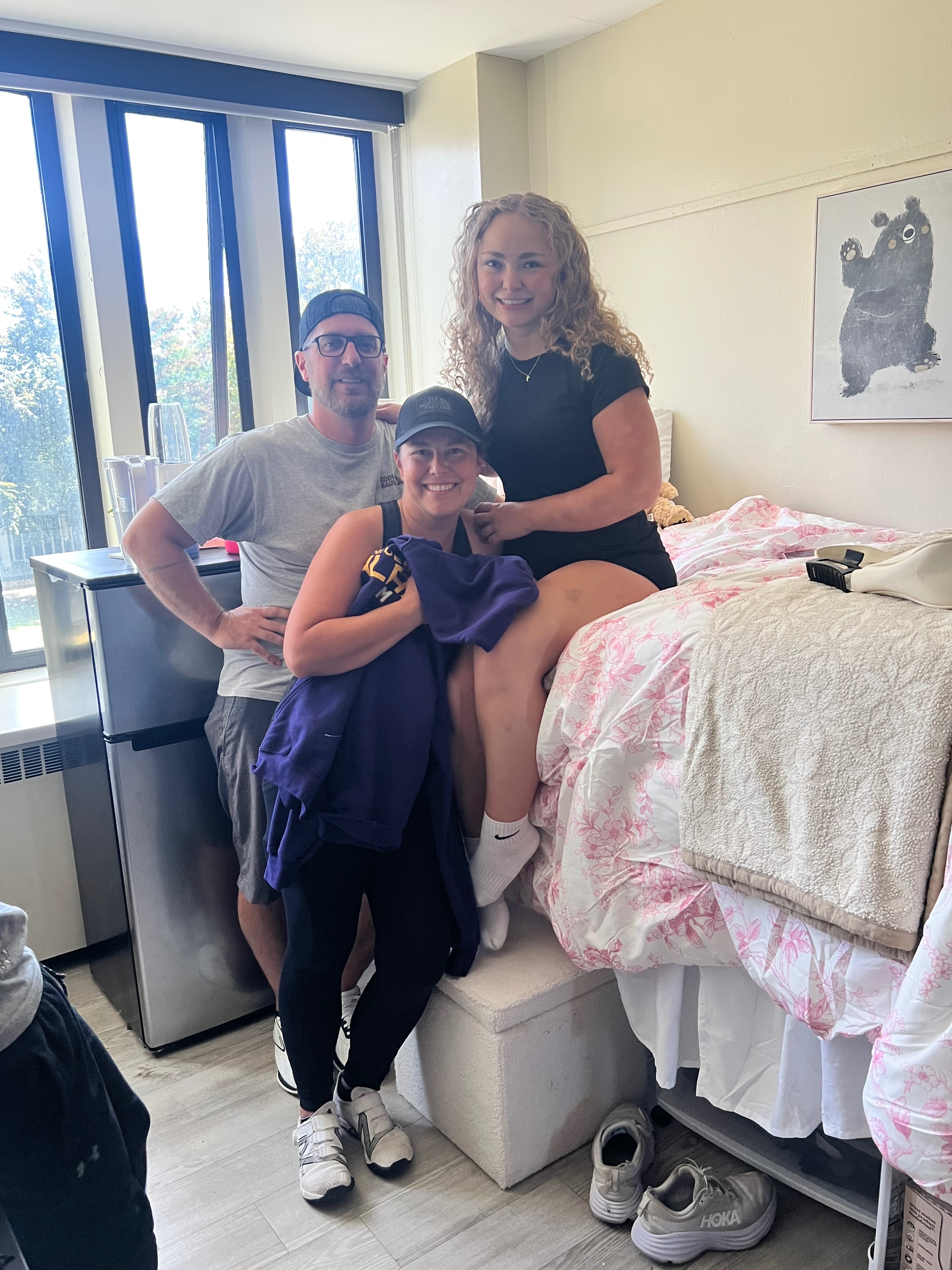 Help My Daughter Attend Her Italy Law program Internship campaign photo, 4 of 8