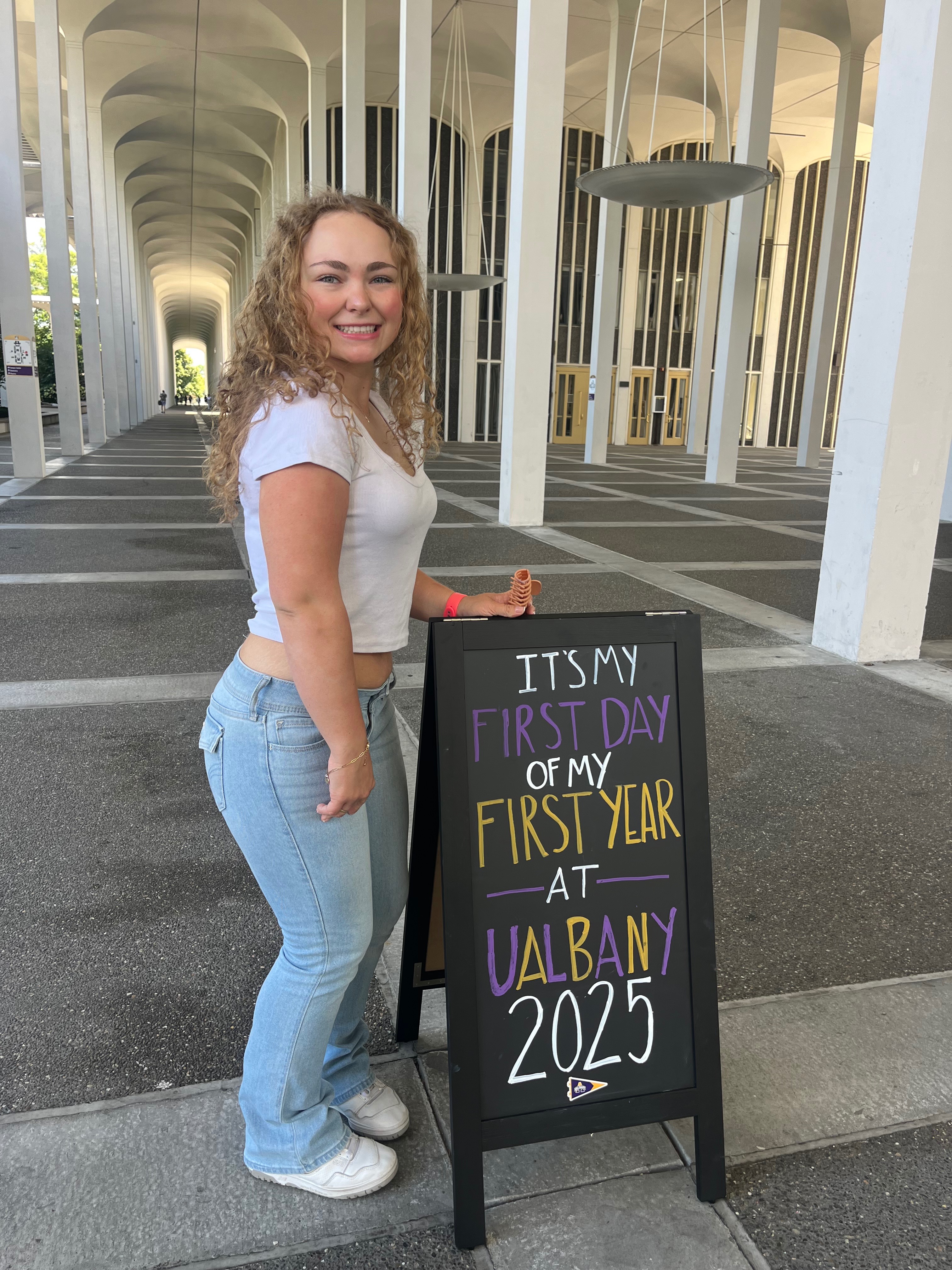 Help My Daughter Attend Her Italy Law program Internship campaign photo, 5 of 8
