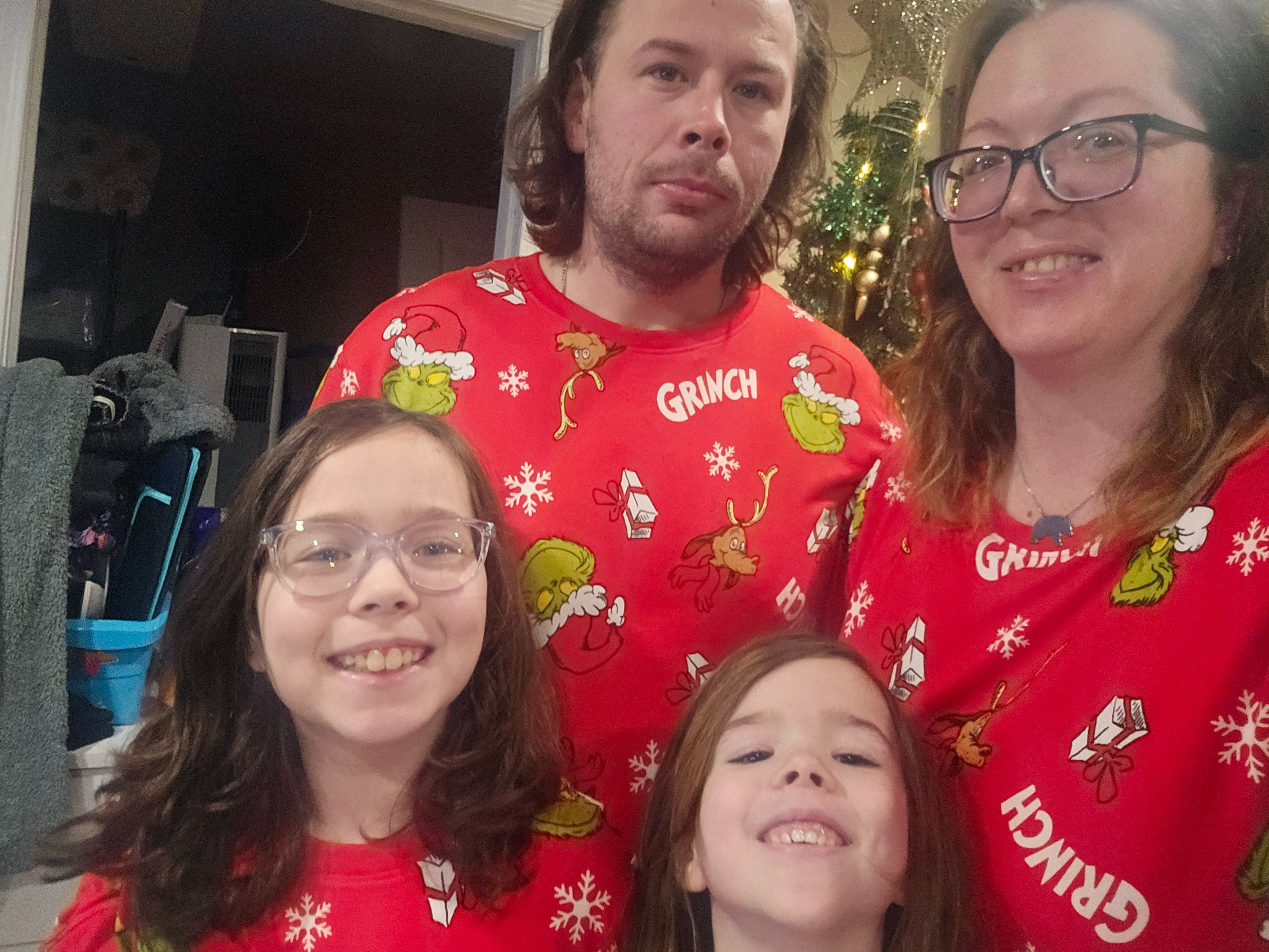 Fundraiser by Sarah Houston : To keep a roof over our heads and food in ...