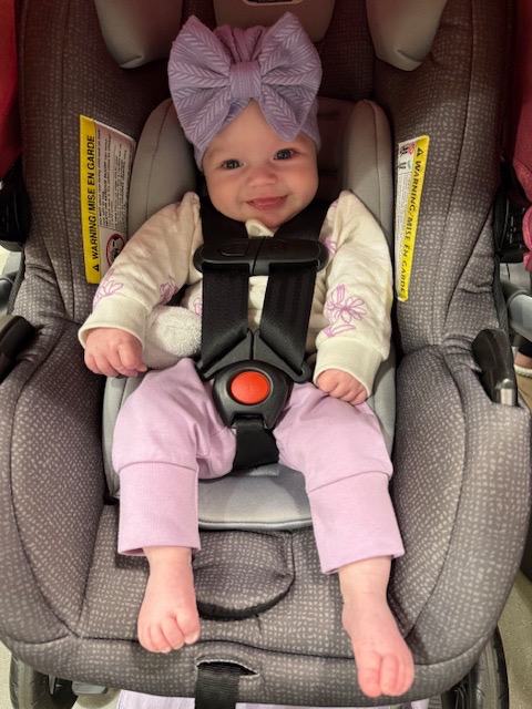 Financial Support For A Single Mom Fighting For Her Daughter campaign photo, 5 of 6