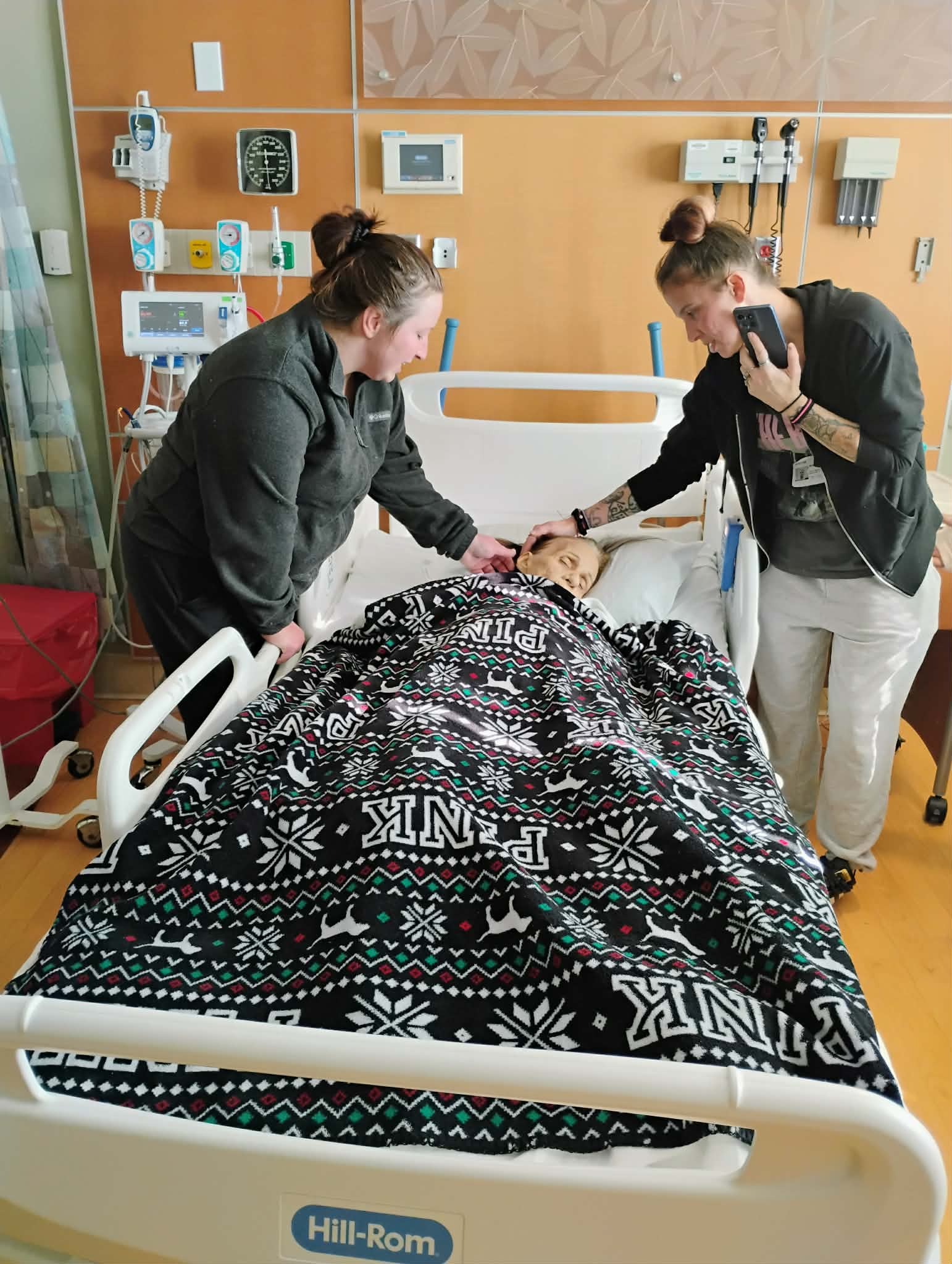 Help with the loss of a beloved mom & grandma campaign photo, 4 of 8