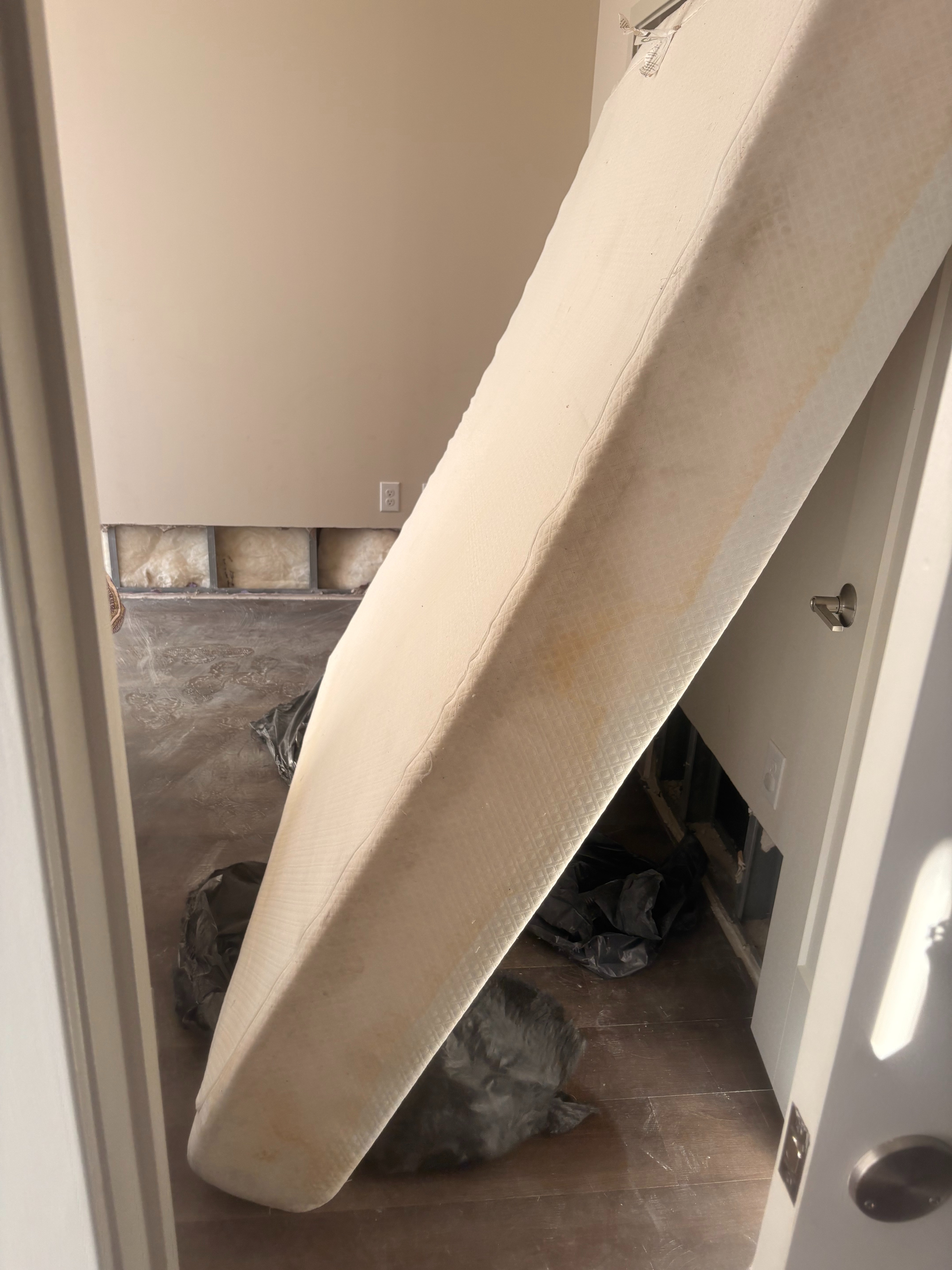 Help Jalisa’s Family Recover After Apartment Flood campaign photo, 4 of 6