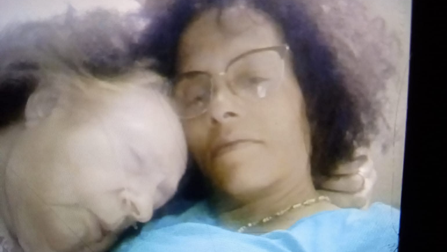 Help Us Remember a Kind Mother with a Headstone