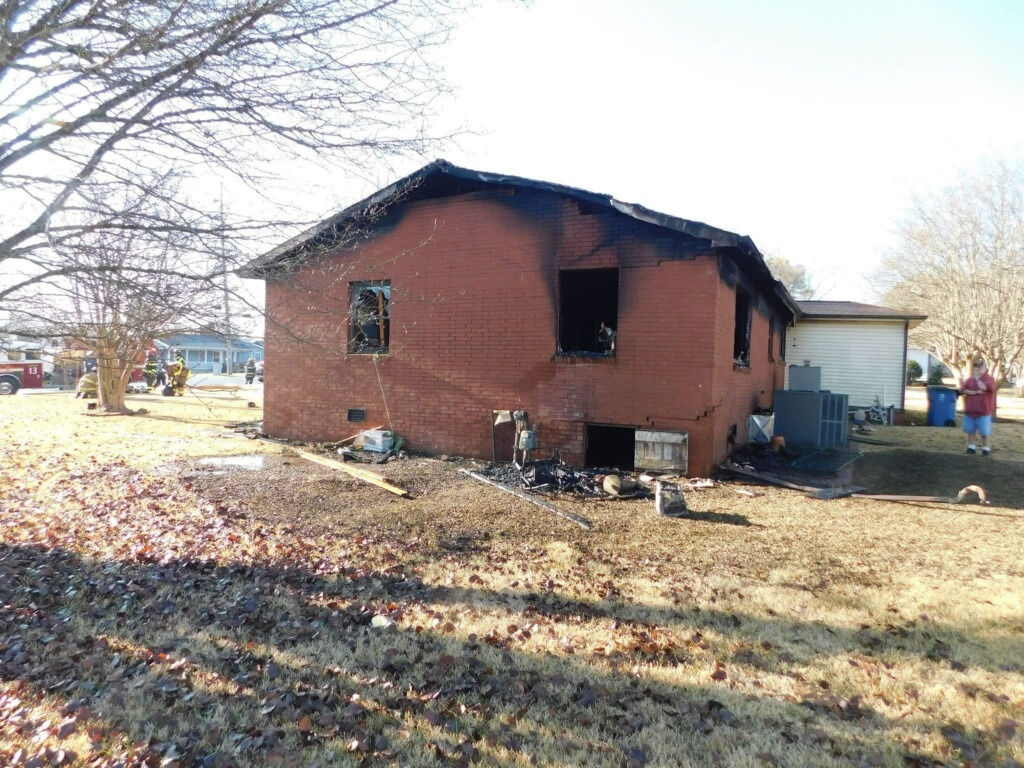 Support for Kim and Jonathan After House Fire campaign photo, 5 of 8