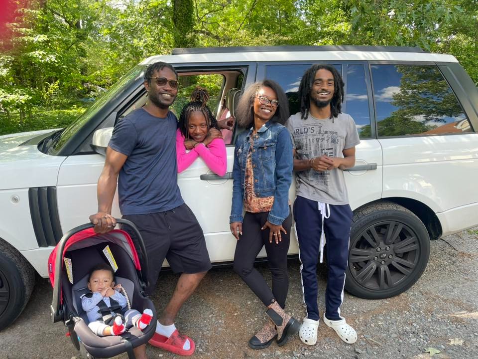 Support for Darrly Hines' Funeral Expenses campaign photo, 2 of 8
