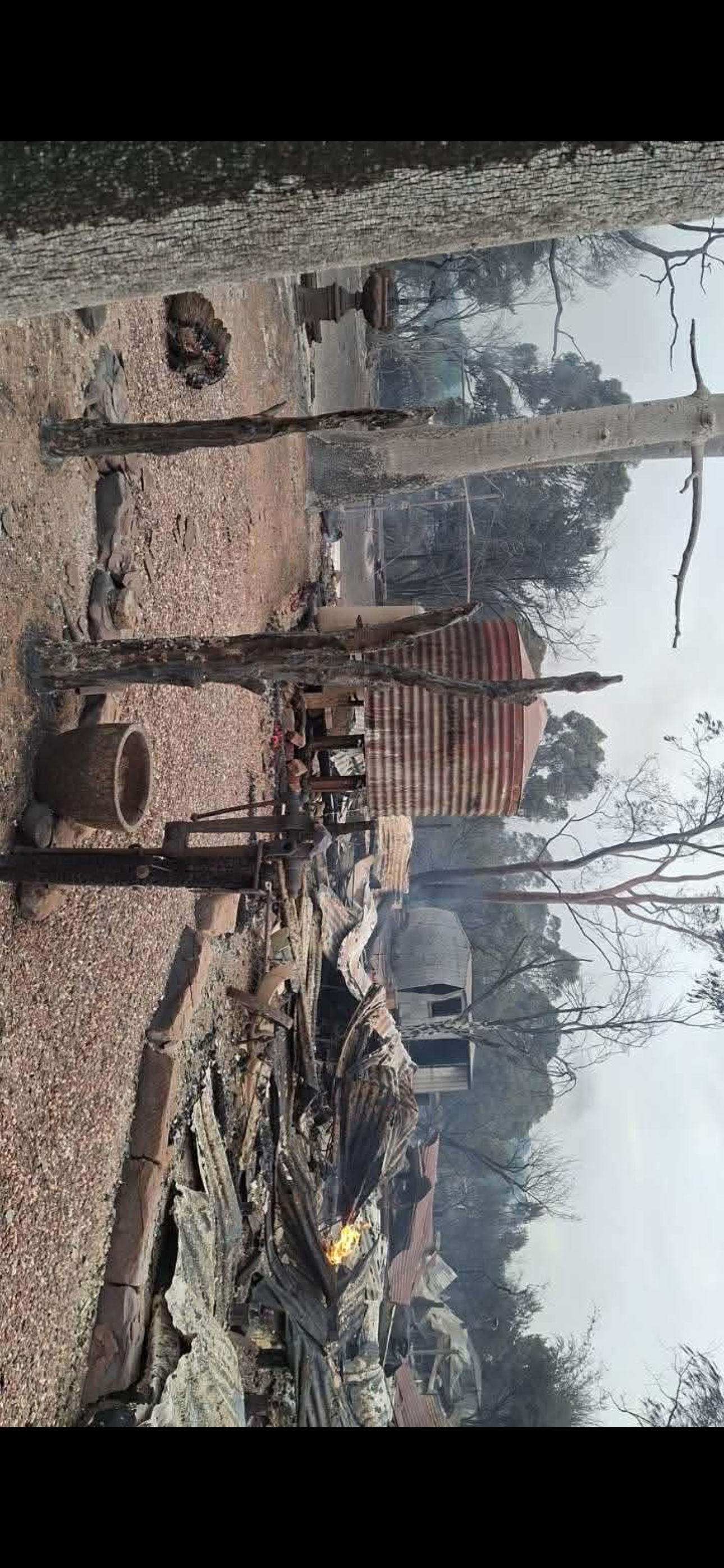 Will Oliver Harcourt fire relief campaign photo, 4 of 7