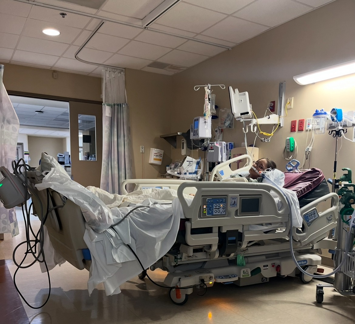 Help My Mom & Me: ICU Medical & College Support campaign photo, 4 of 6