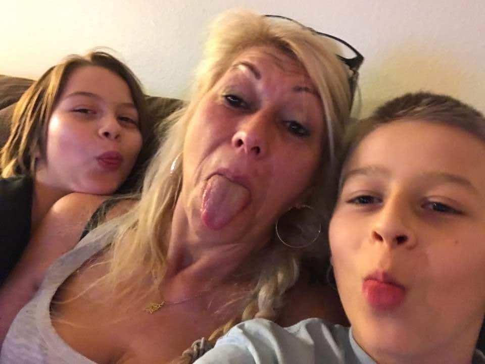 Help with Cremation Costs for Our Mom Jette campaign photo, 2 of 7