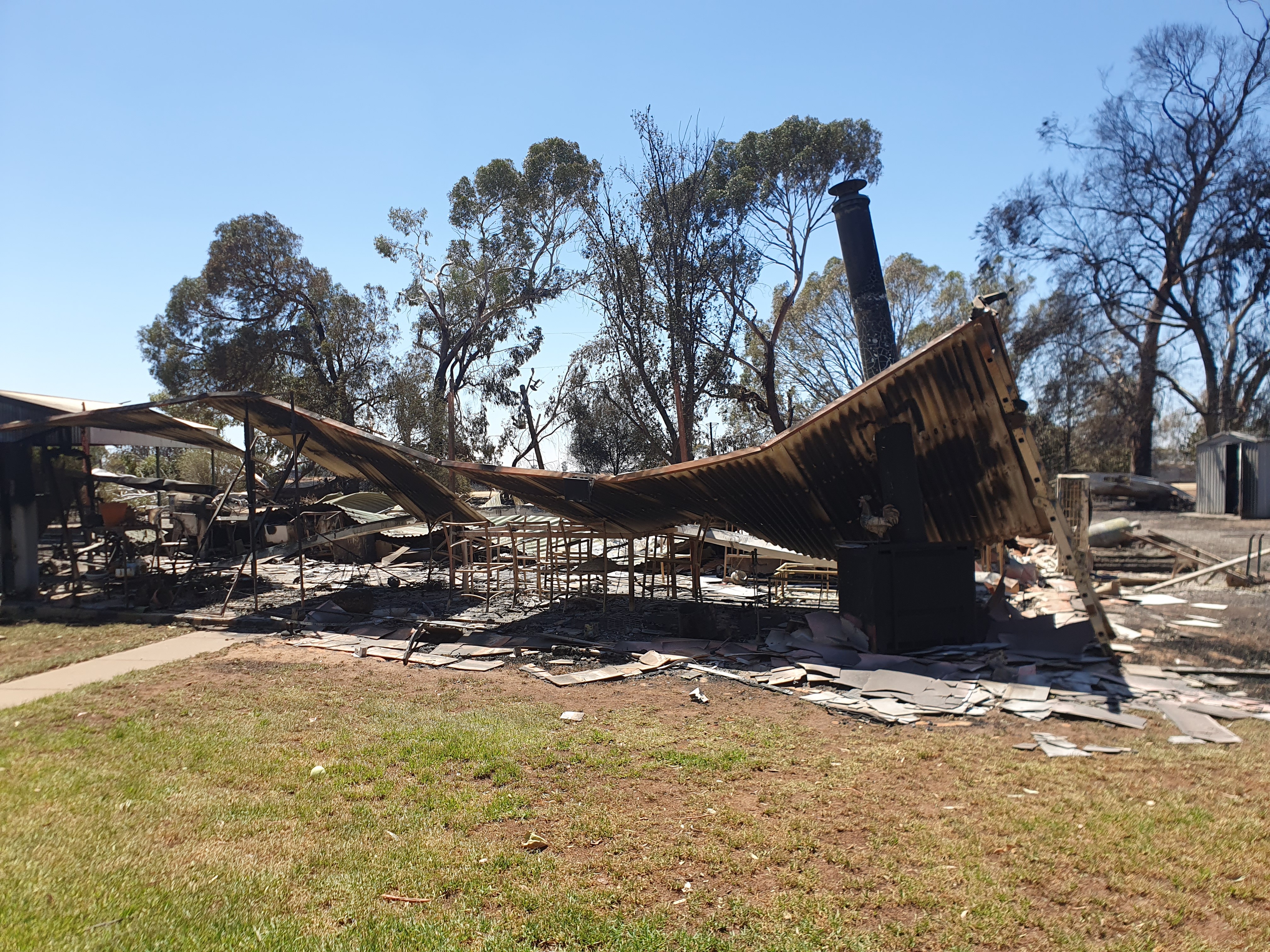 Andrew & Lyn Their Dream Retirement lost in Yarroweyah fire. campaign photo, 4 of 7