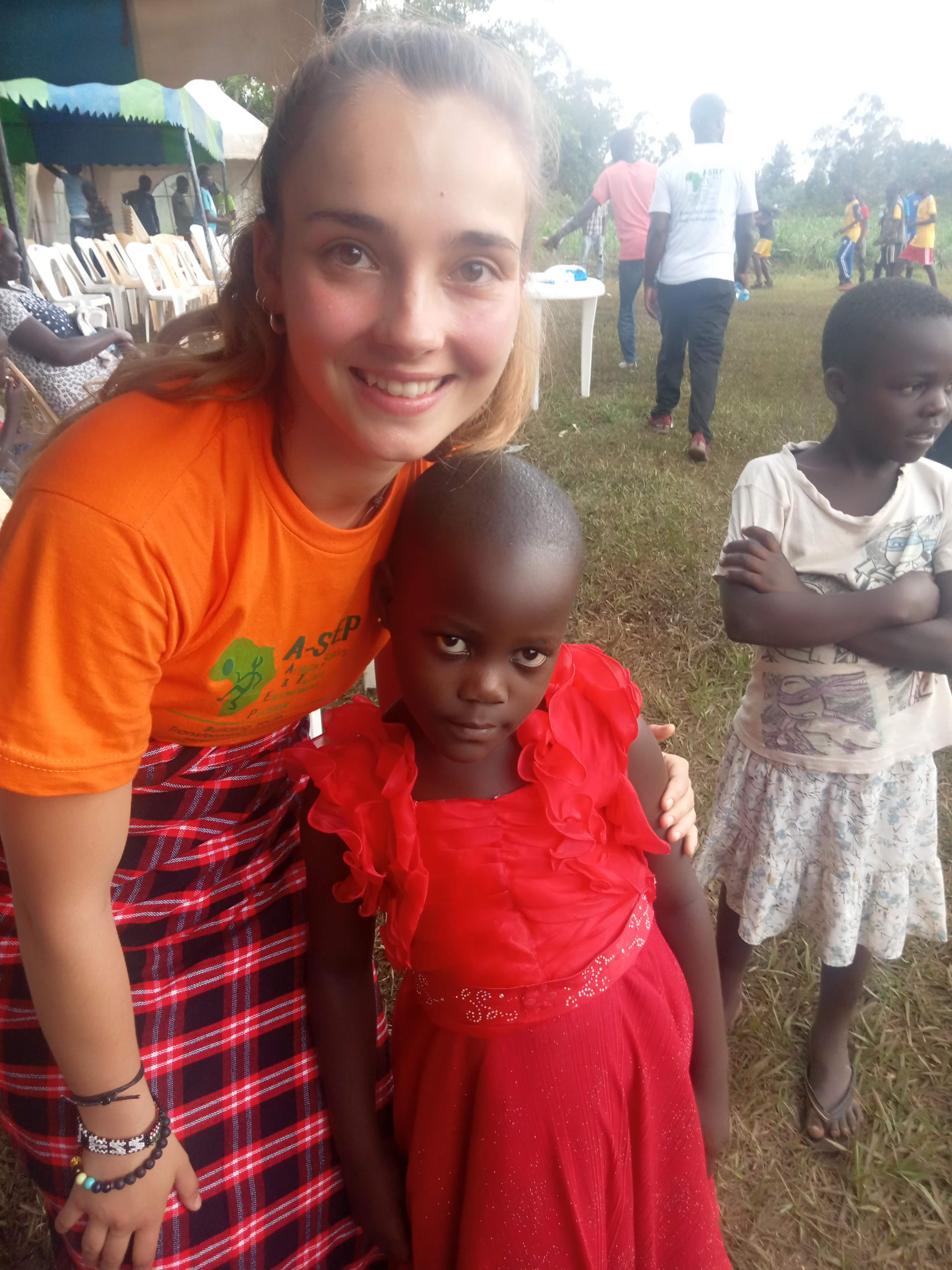 HELP A WIDOWED MOTHER AND HER CHILDREN REBUILD THEIR LIVES campaign photo, 2 of 8